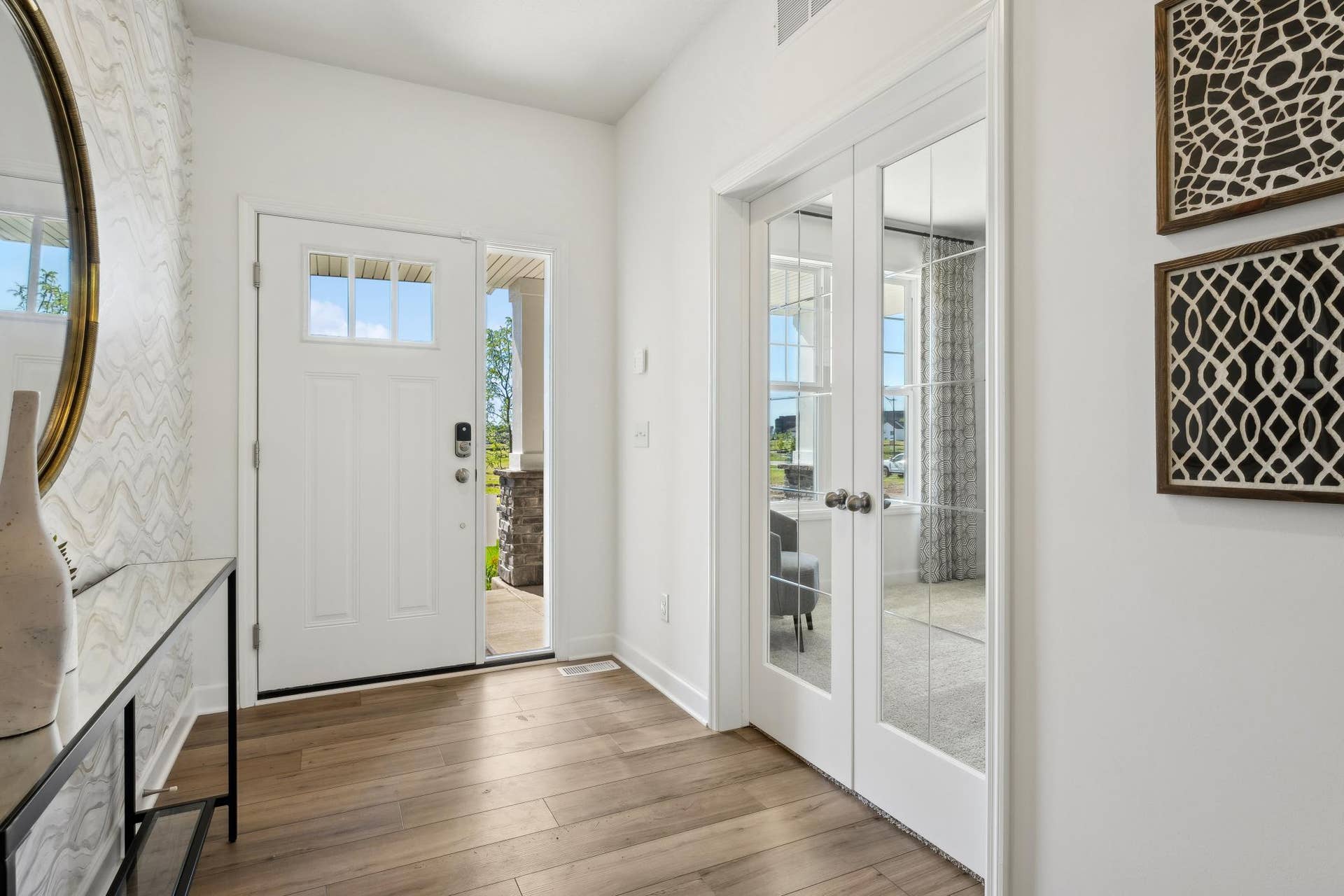 4024 Heath Avenue N, Oakdale, MN 55128 MIN_Discovery_Willowbrooke_PIC_Lewis_Foyer_1of2_F1.jpg