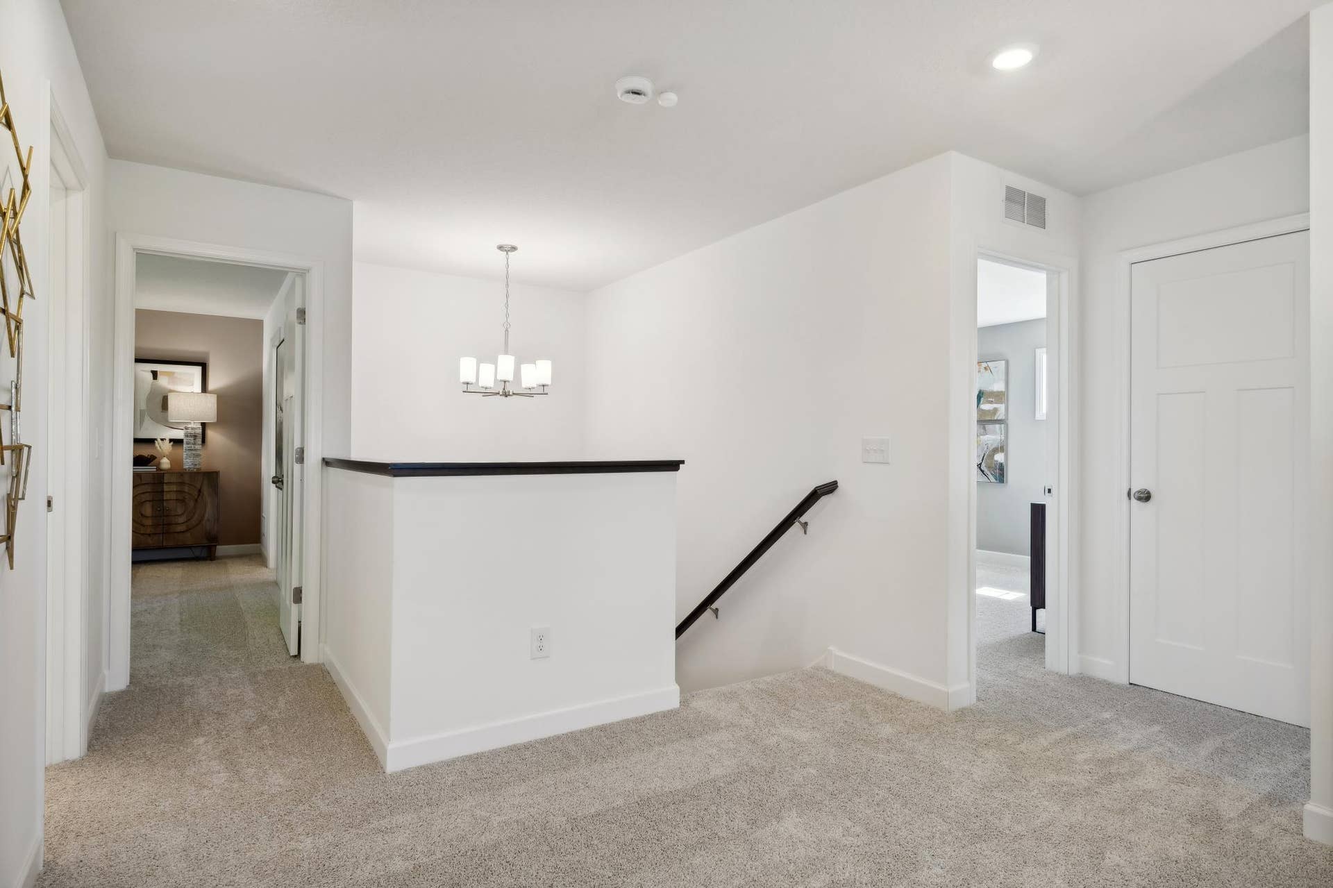 4024 Heath Avenue N, Oakdale, MN 55128 MIN_Discovery_Willowbrooke_PIC_Lewis_Loft_1of2_F2.jpg