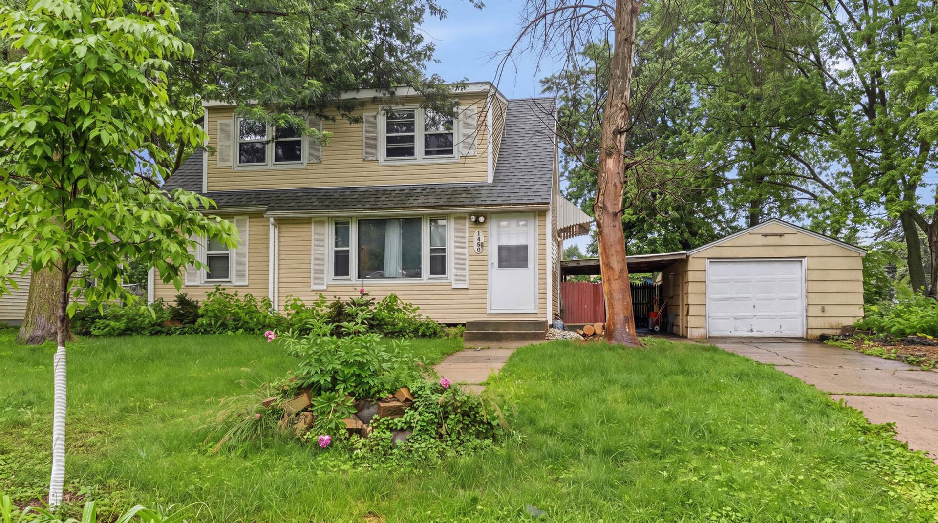 1450 Sandhurst Avenue E, Maplewood, MN 55109 1450 Sandhurst Avenue E, Maplewood, MN 55109