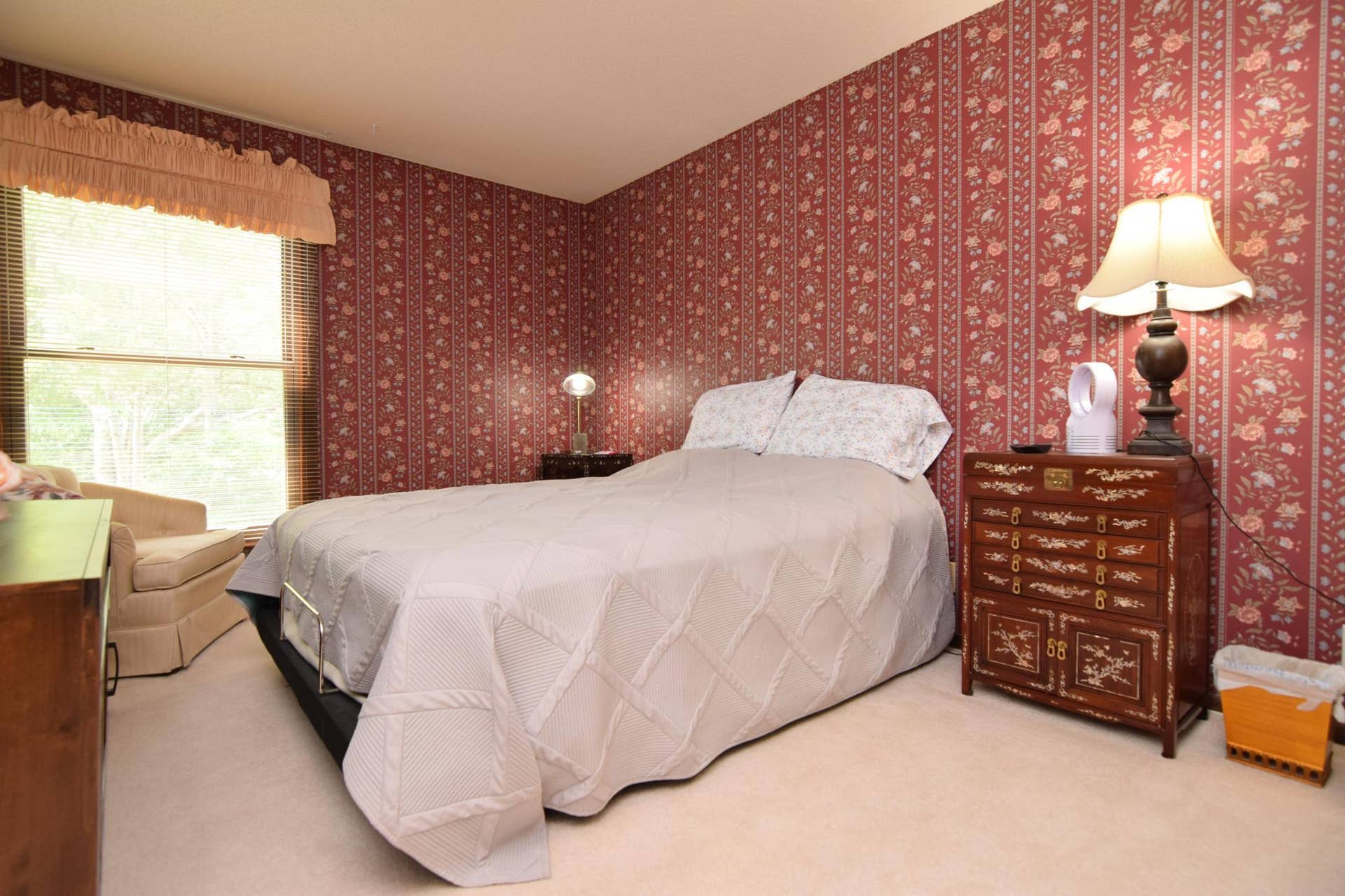 9600 Portland Avenue S, #205, Bloomington, MN 55420 DSC_0092.JPG