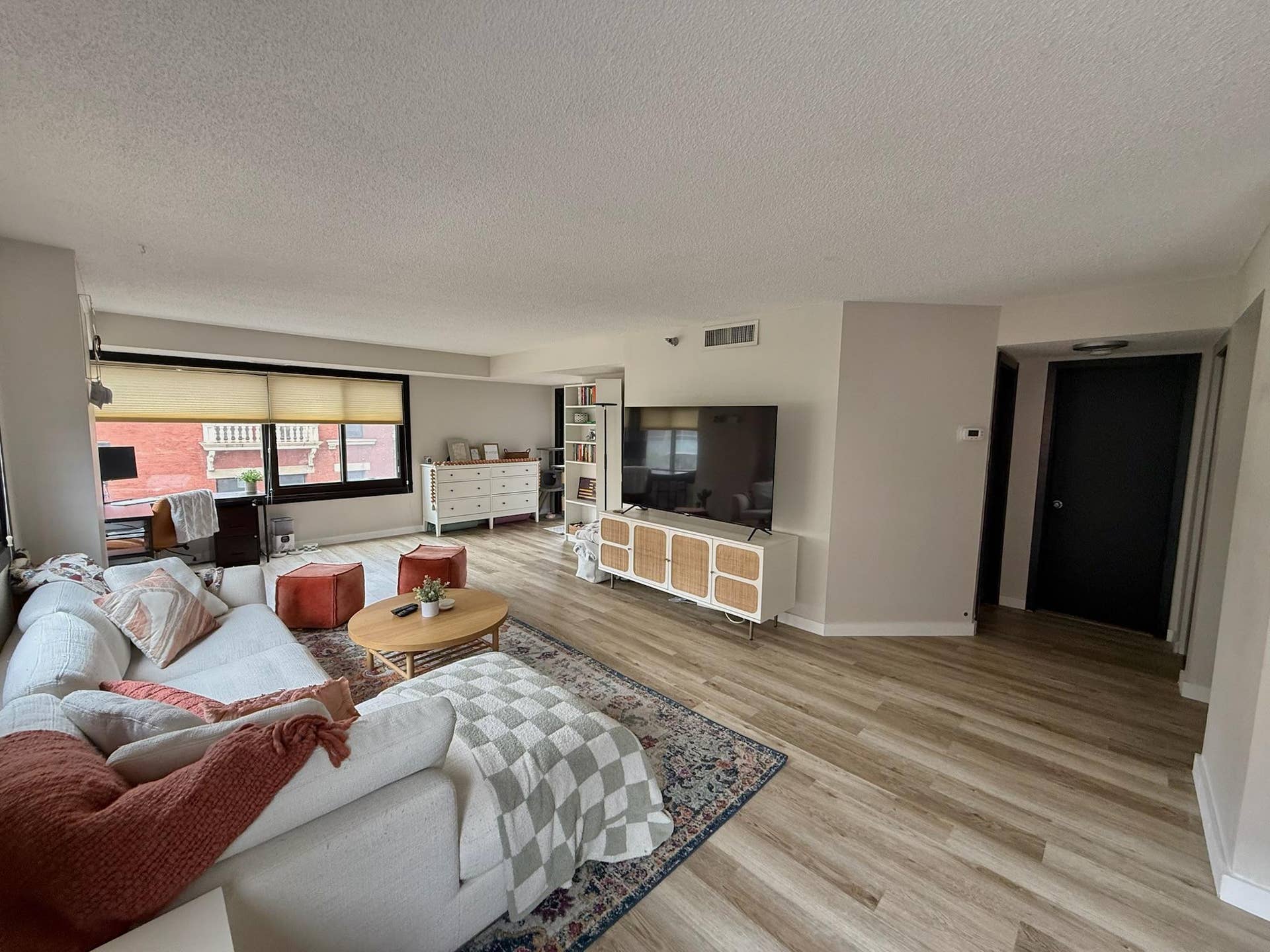 26 10th Street W, #402, 91, Saint Paul, MN 55102 3961E345-1F03-4964-8C43-42302EA320B5.JPG