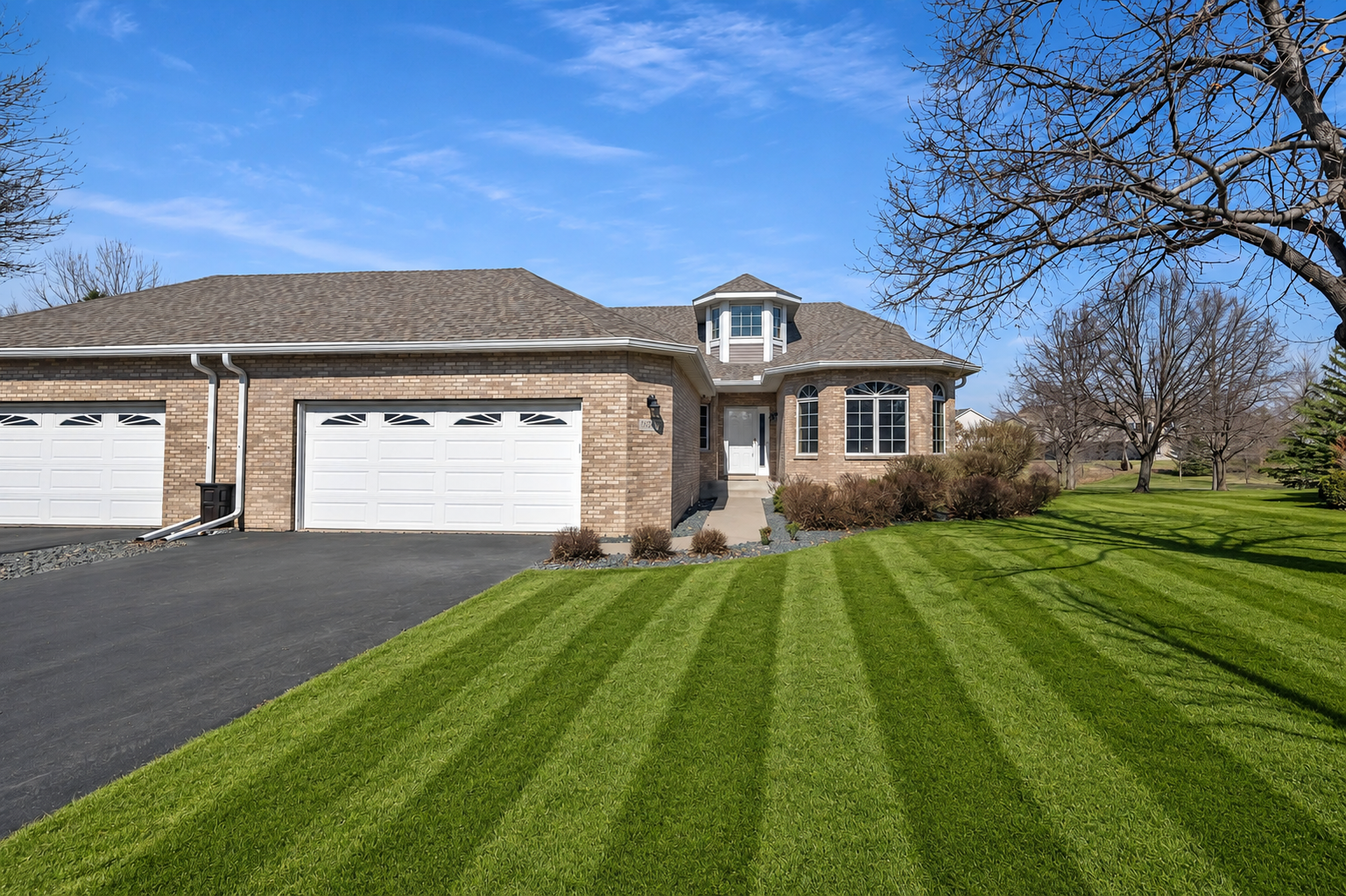 10408 Eagle Pointe Trail, Woodbury, MN 55129 ChatGPT Image Jun 7, 2026 at 12_08_12 PM.png