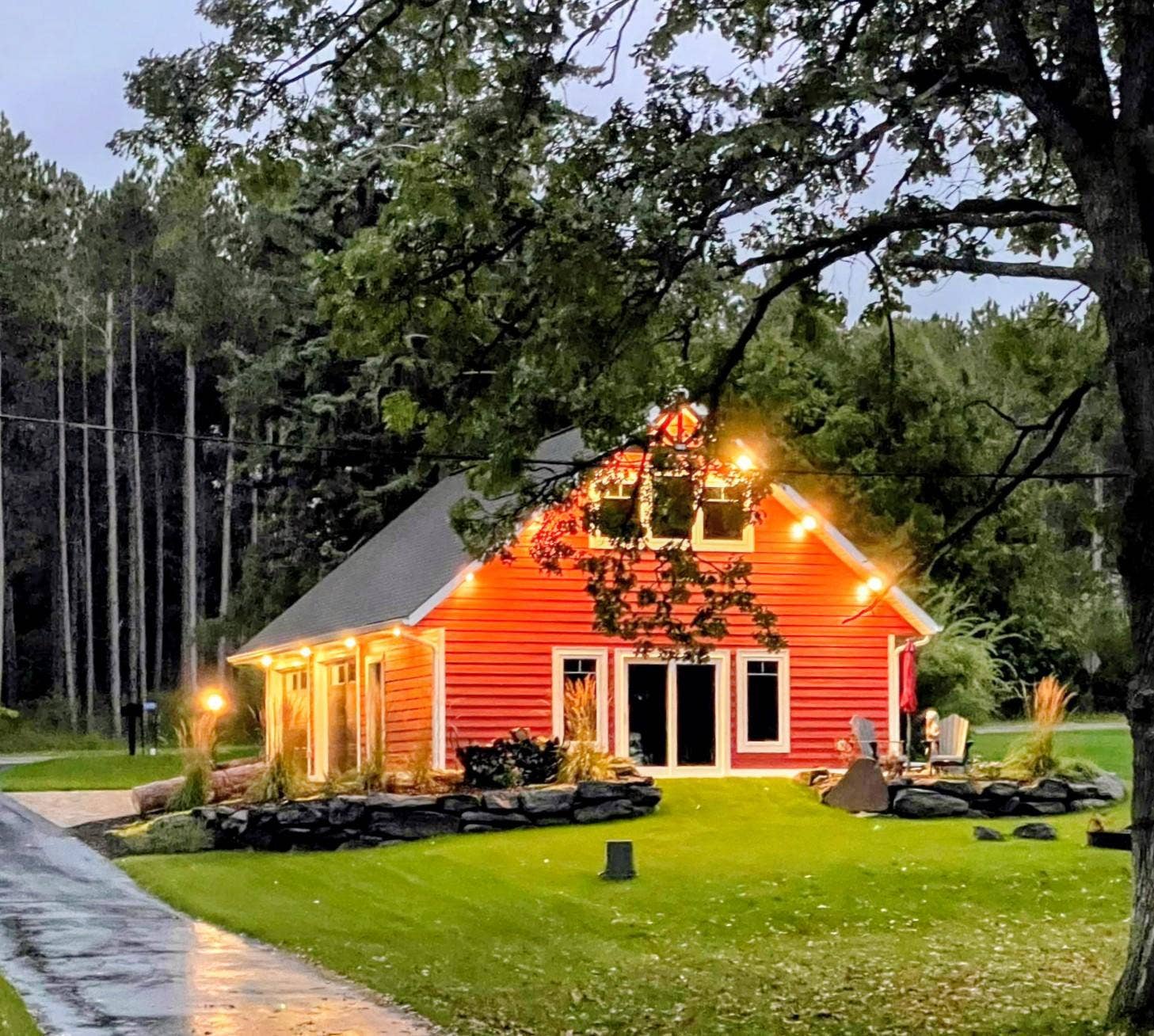 5625 Lavinia Road NE, Bemidji, MN 56601 Pretty lights at night