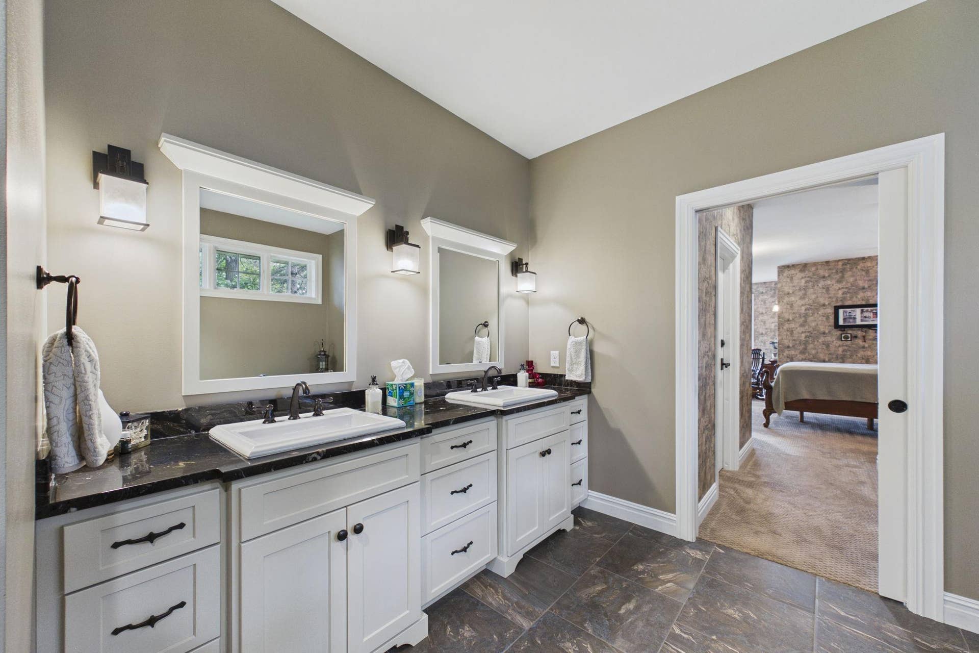 5625 Lavinia Road NE, Bemidji, MN 56601 Jack and Jill sinks