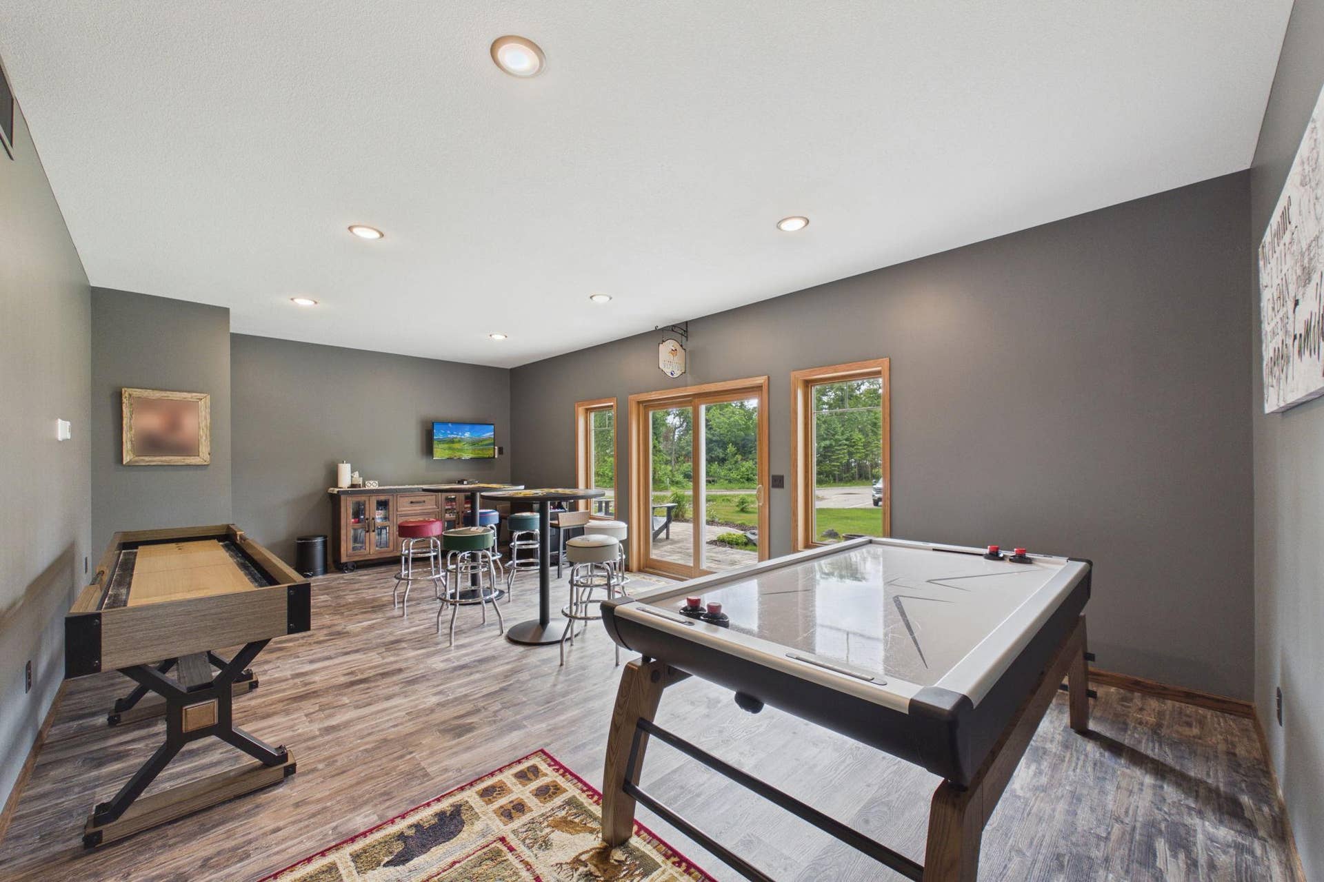 5625 Lavinia Road NE, Bemidji, MN 56601 Entertainment room