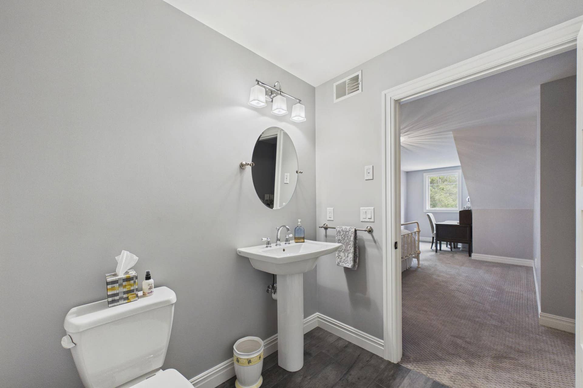 5625 Lavinia Road NE, Bemidji, MN 56601 Ensuite bathroom