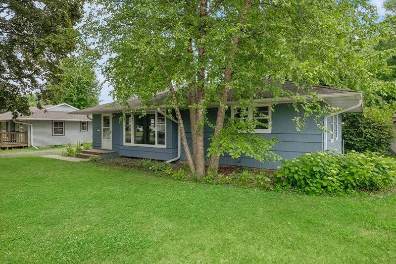 7520 Thomas Avenue S, Richfield, MN 55423 7520 Thomas Avenue South - Spacecrafting - 0004.jpg
