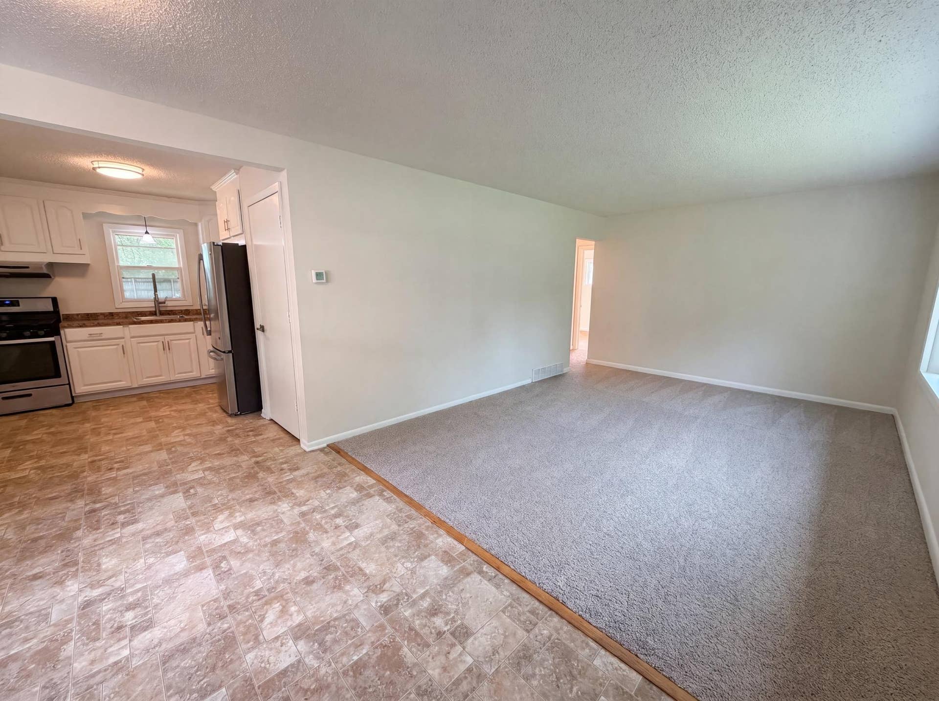 2128 Ronald Avenue, White Bear Lake, MN 55110 listing_2.jpg