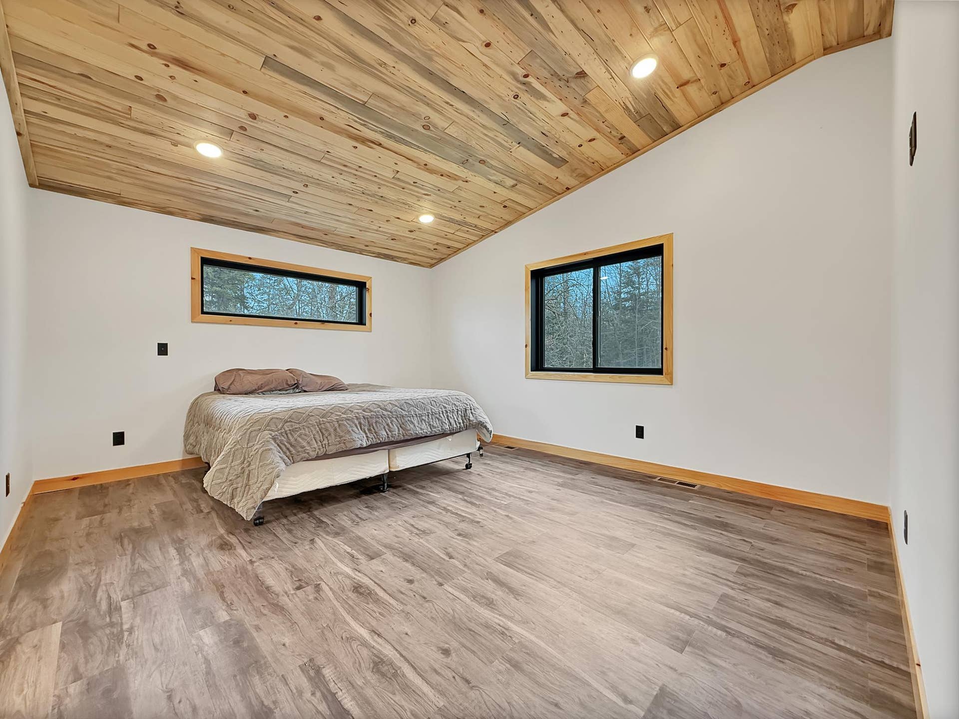 15215 Werner Road NW, Bemidji, MN 56601 5e1ceac1dd045e895cdff7567eeb0ae721942171 (1).jpg