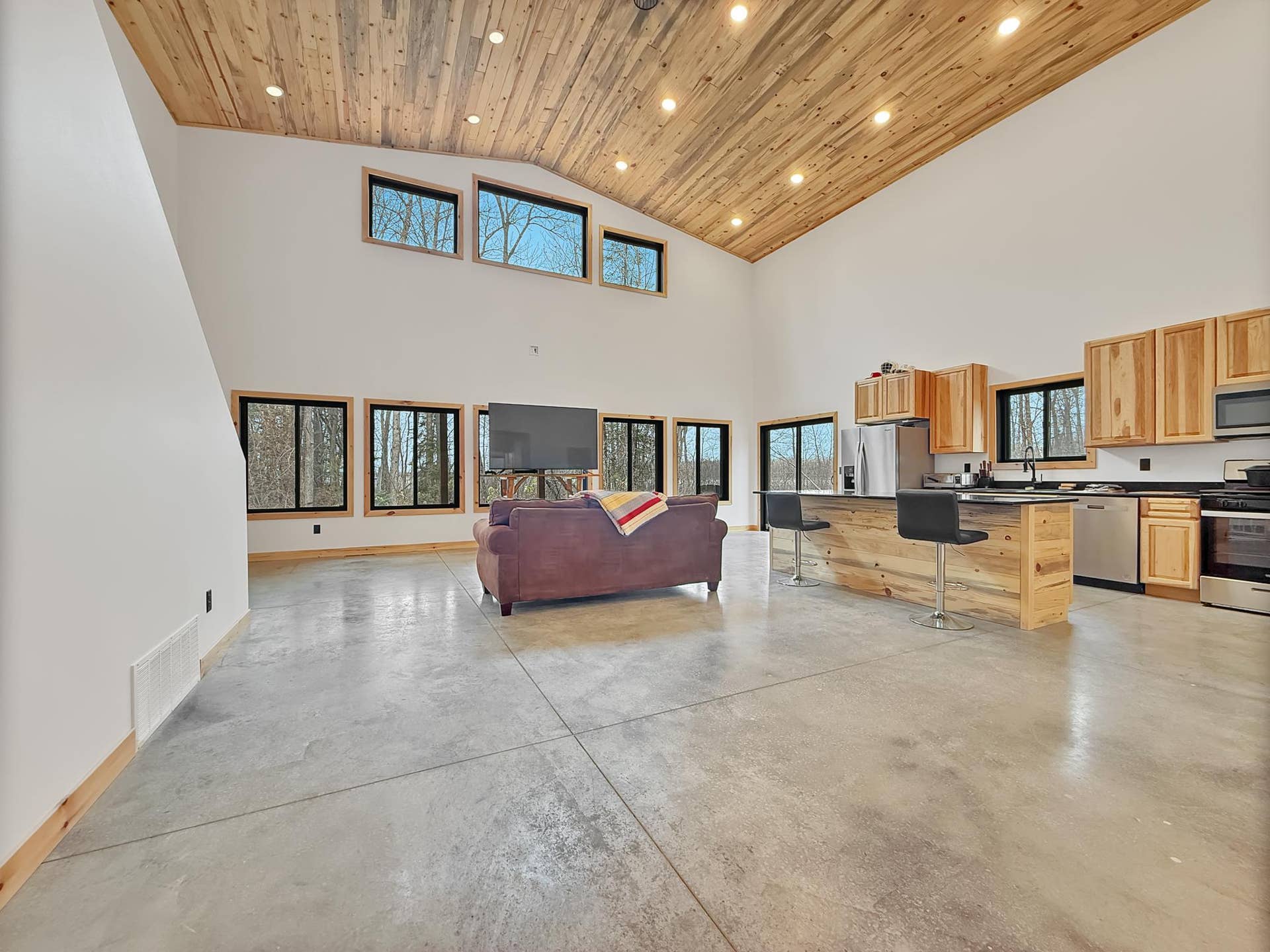 15215 Werner Road NW, Bemidji, MN 56601 4dc32c263223739b14c3b67cfc71f7edad7756c3 (1).jpg