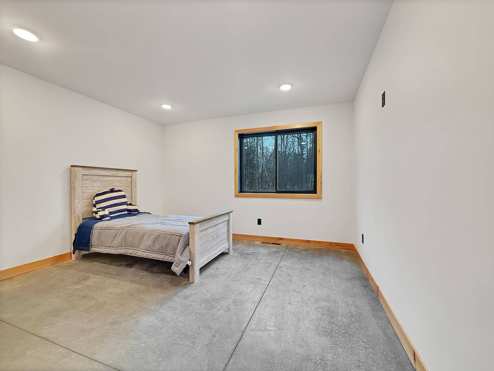15215 Werner Road NW, Bemidji, MN 56601 Bedroom 1