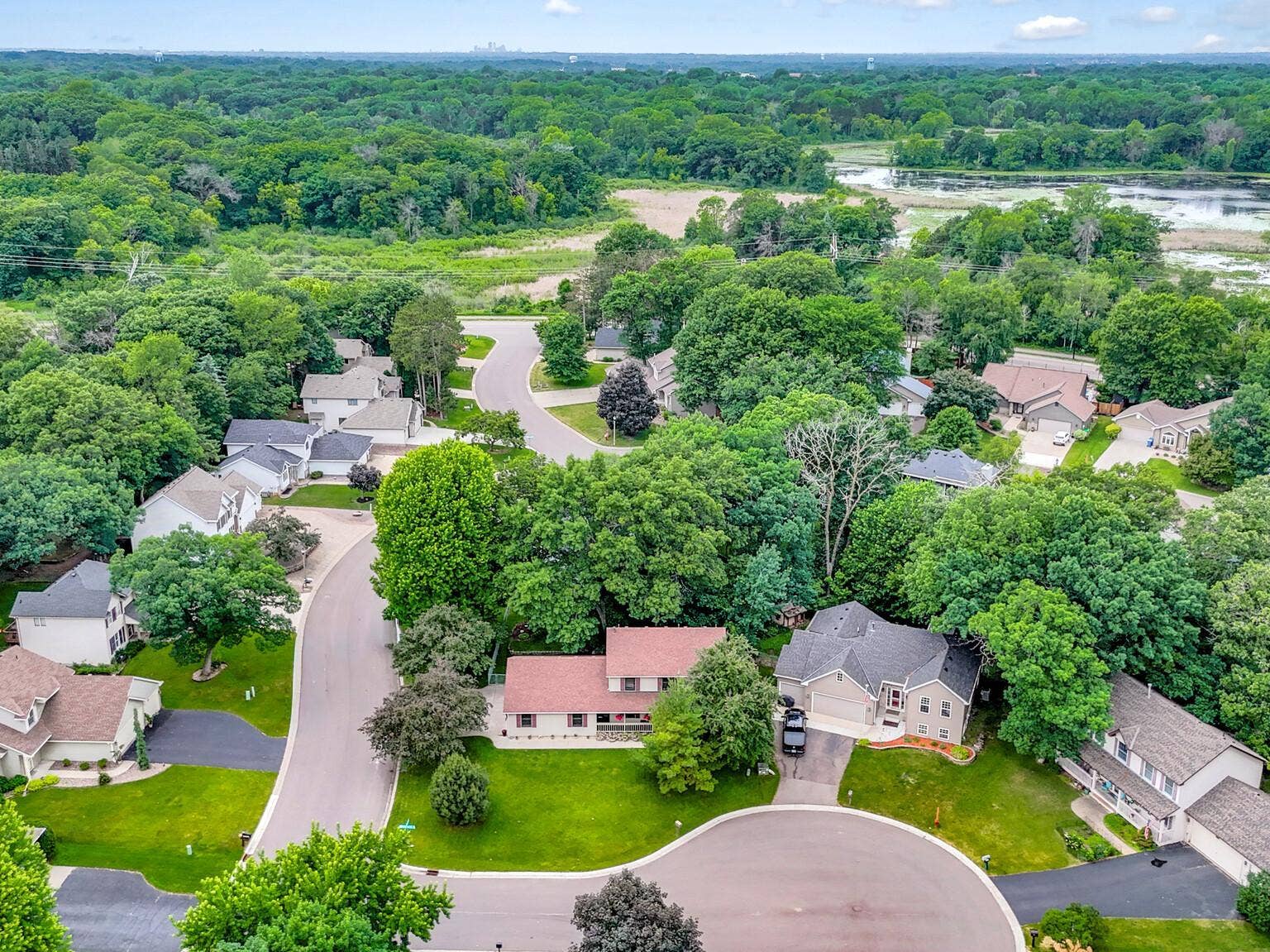 7038 46th Street N, Oakdale, MN 55128 04_4_mls.jpg