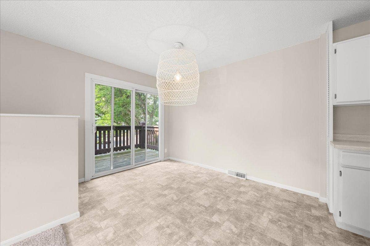 Eating area off of kitchen