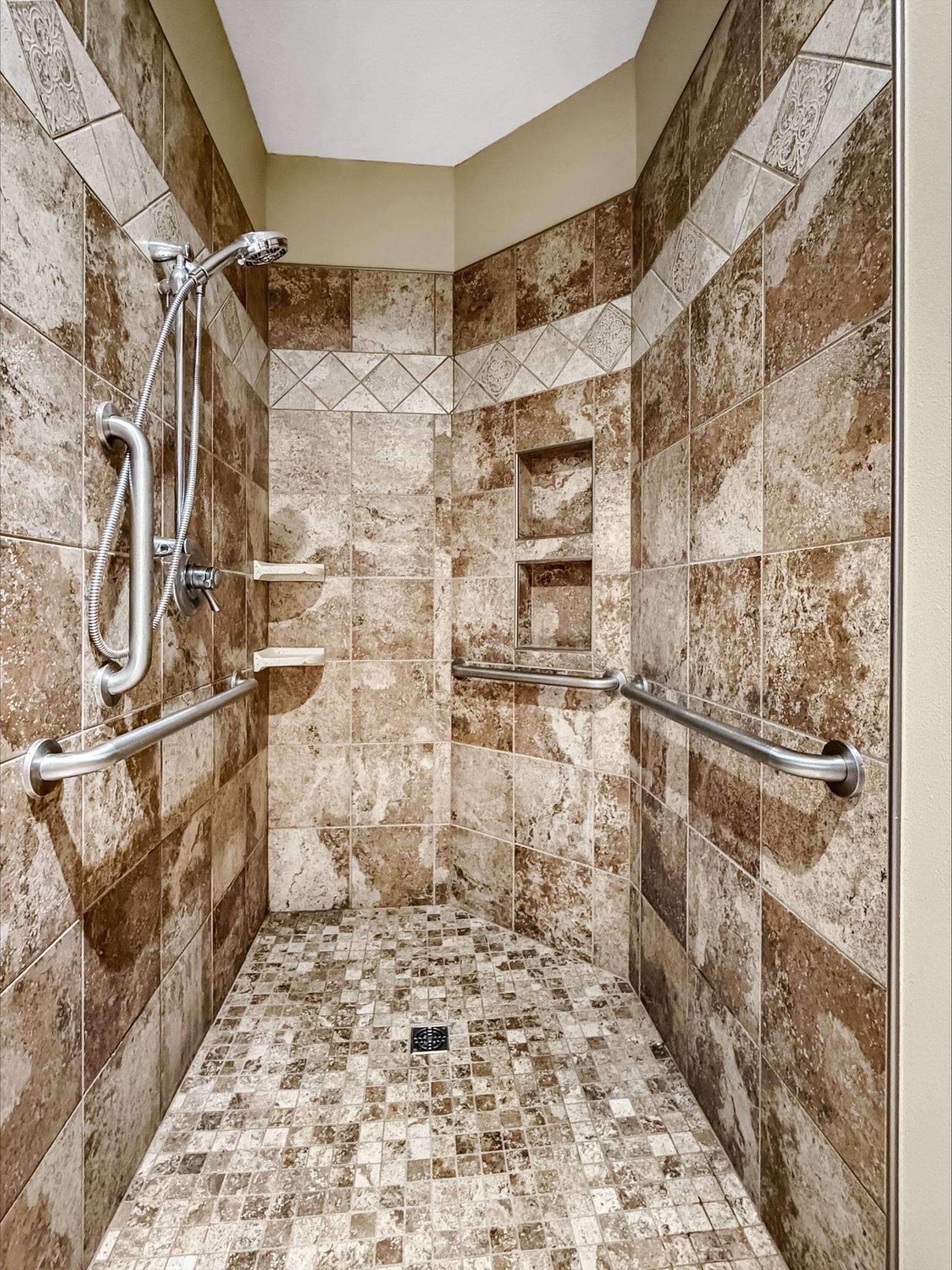 500 Shoreacres Court SW, Bemidji, MN 56601 processed-BB415665-451B-447F-B939-A52BD7EE574B.jpeg