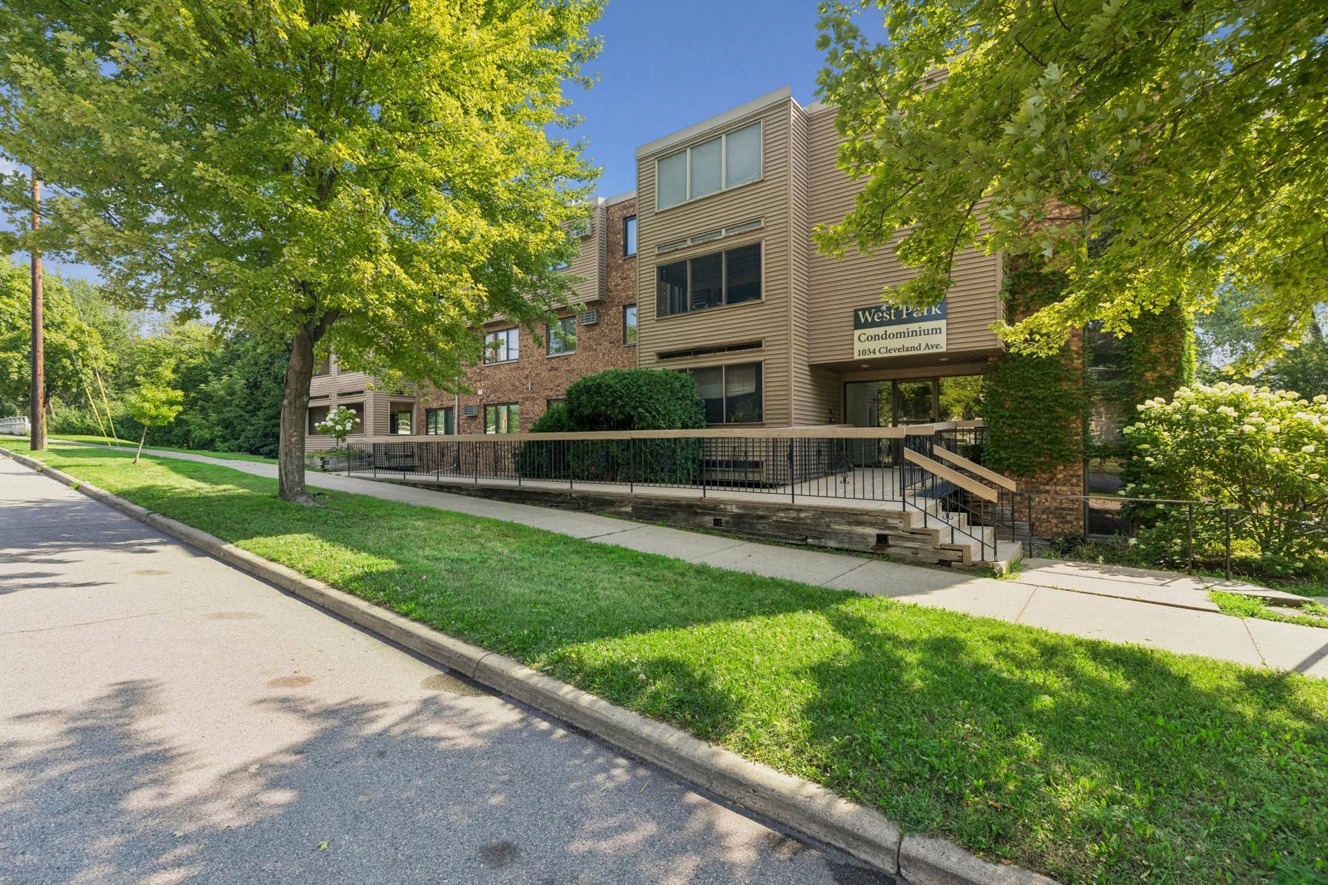 1034 Cleveland Avenue S, #105, 94, Saint Paul, MN 55116 Enjoy low-maintenance living in the heart of St. Paul's desirable Highland Park.