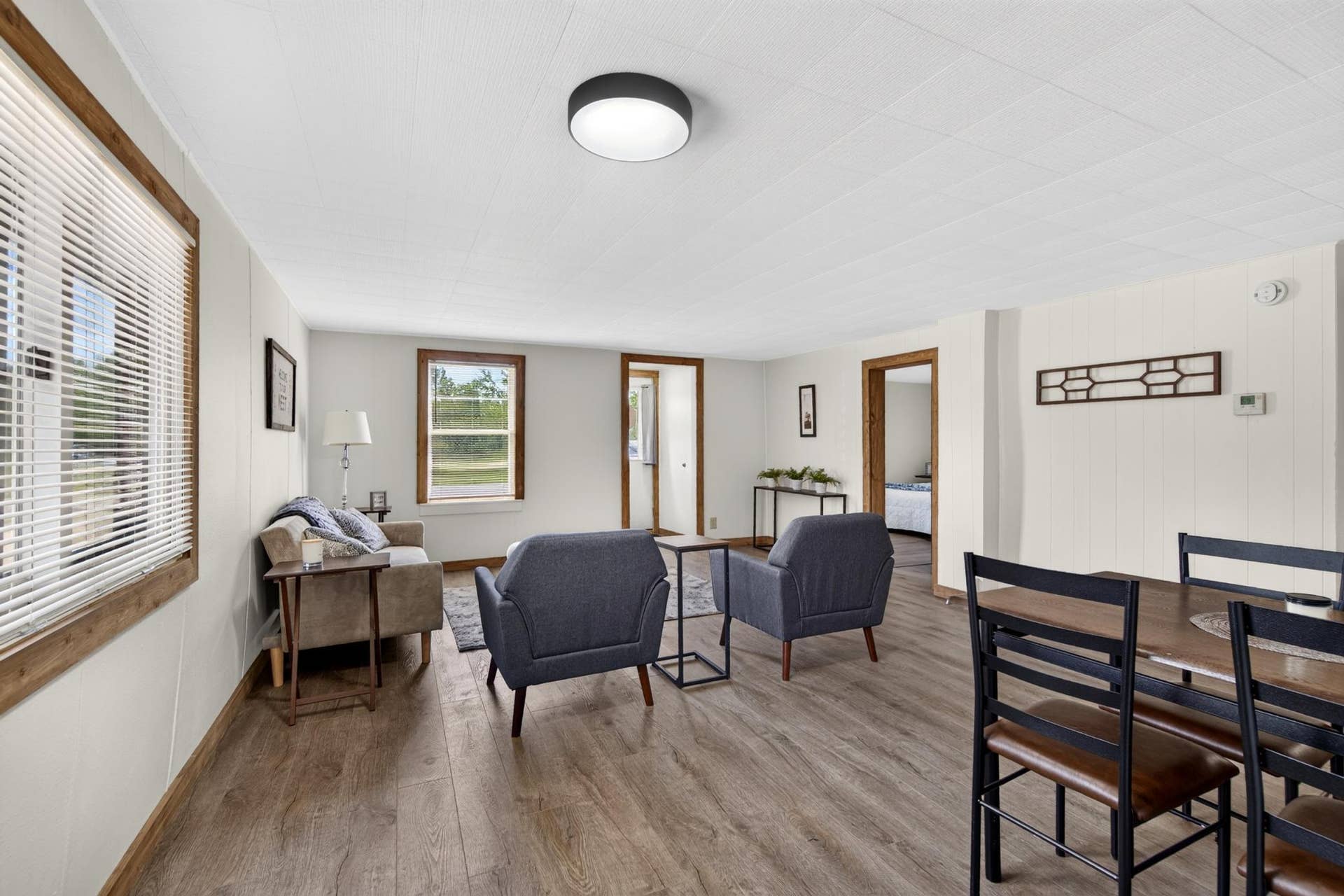 213 Roosevelt Road SW, Bemidji, MN 56601 DSC00038.jpg