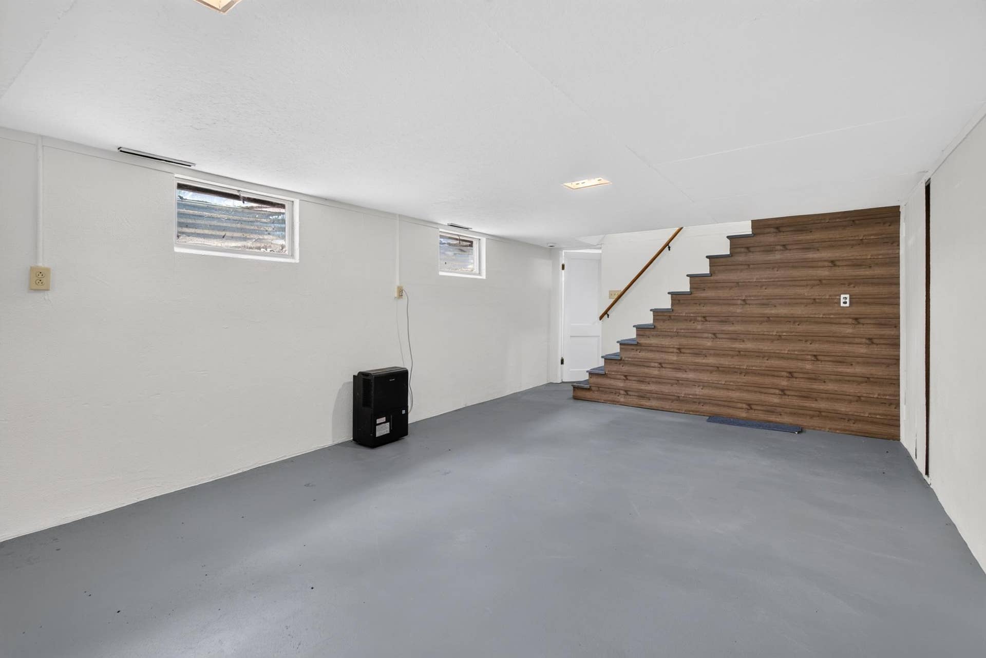 213 Roosevelt Road SW, Bemidji, MN 56601 DSC00065.jpg