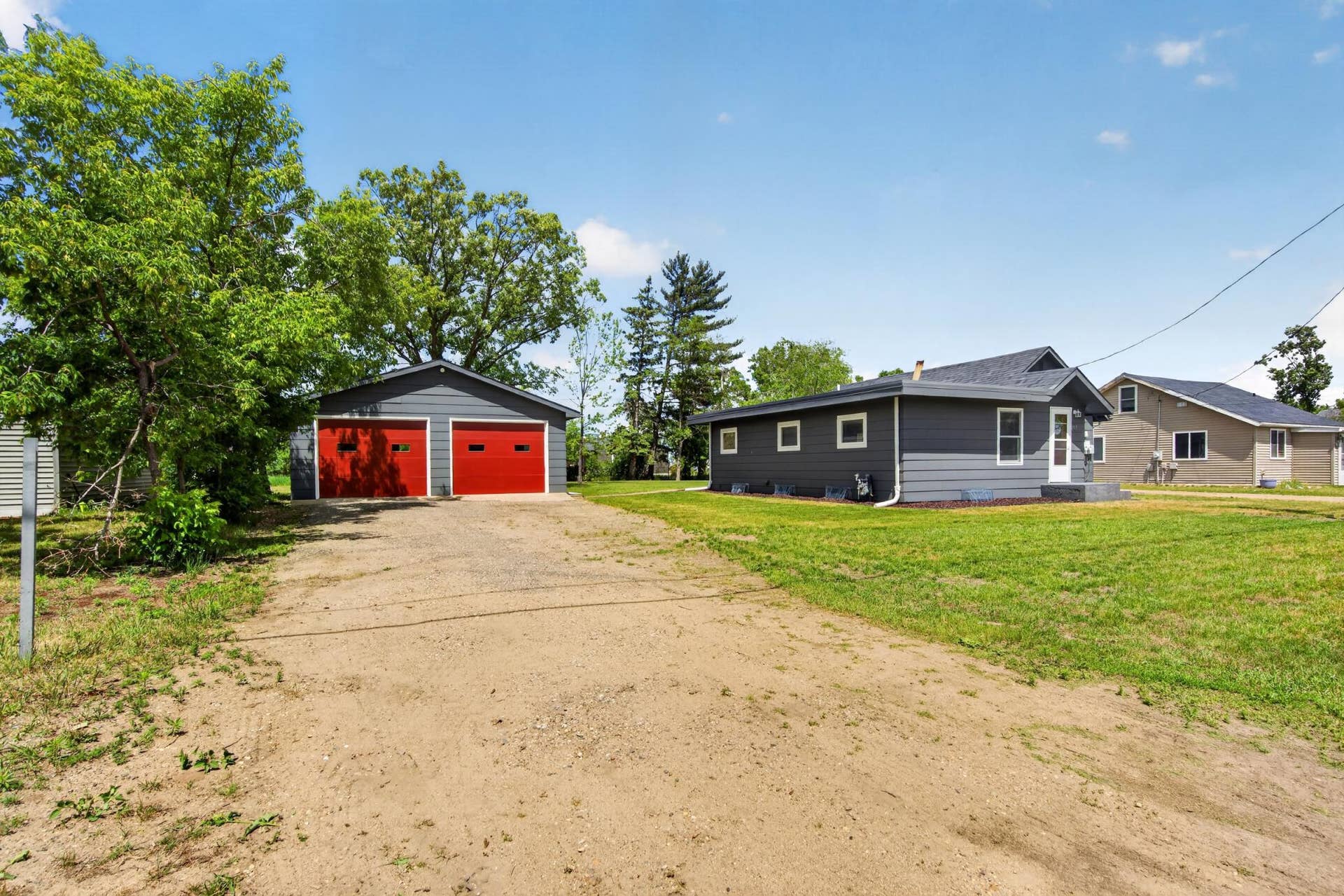 213 Roosevelt Road SW, Bemidji, MN 56601 DSC00014.jpg