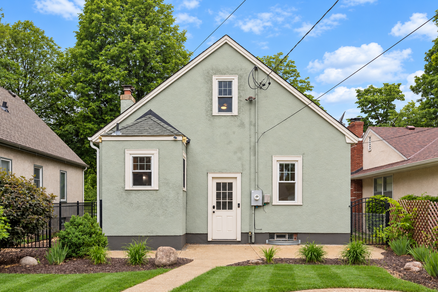 3350 Xerxes Avenue N, 12, Minneapolis, MN 55412 3350 Xerxes Avenue N, 12, Minneapolis, MN 55412