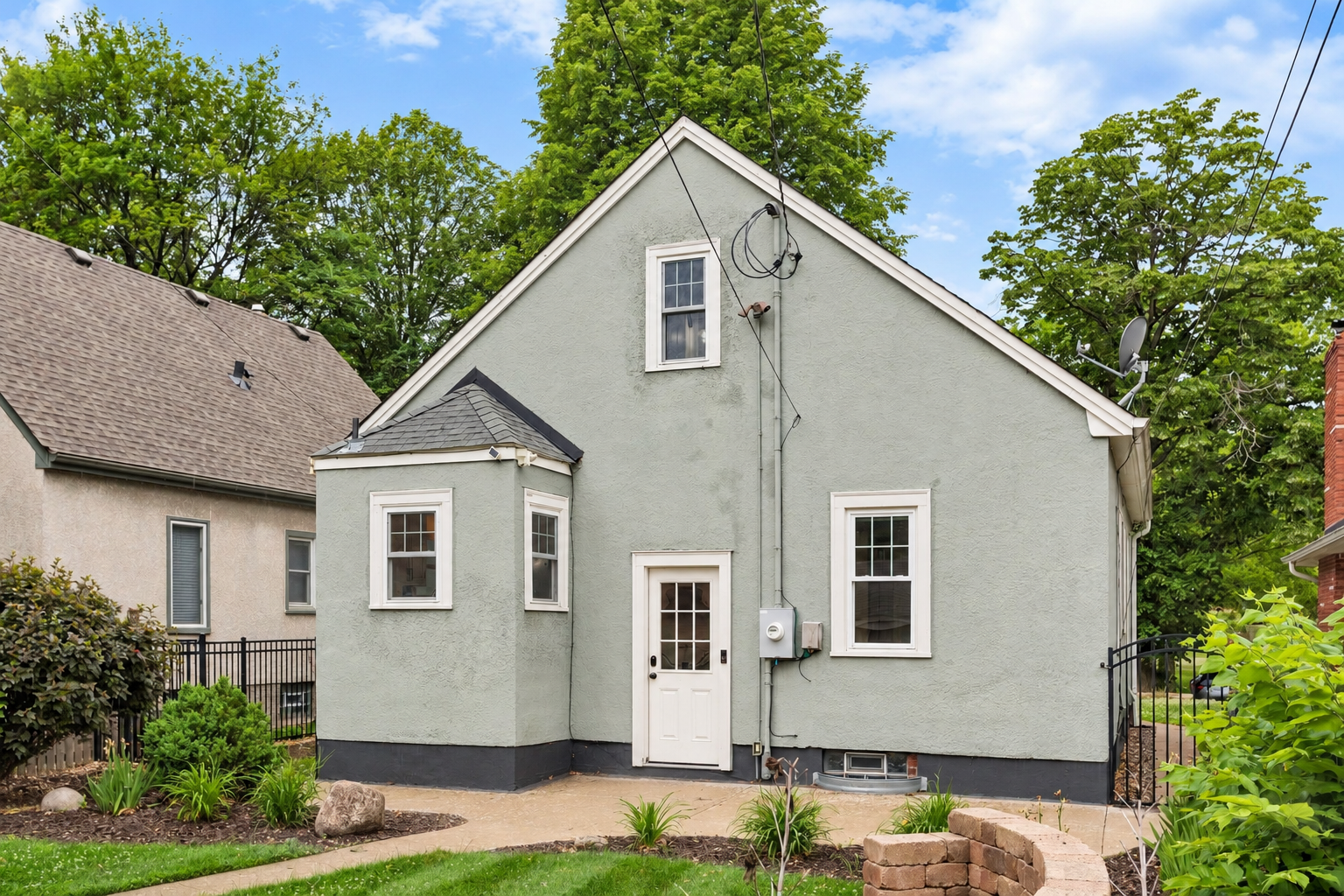 3350 Xerxes Avenue N, 12, Minneapolis, MN 55412 3350 Xerxes Avenue N, 12, Minneapolis, MN 55412