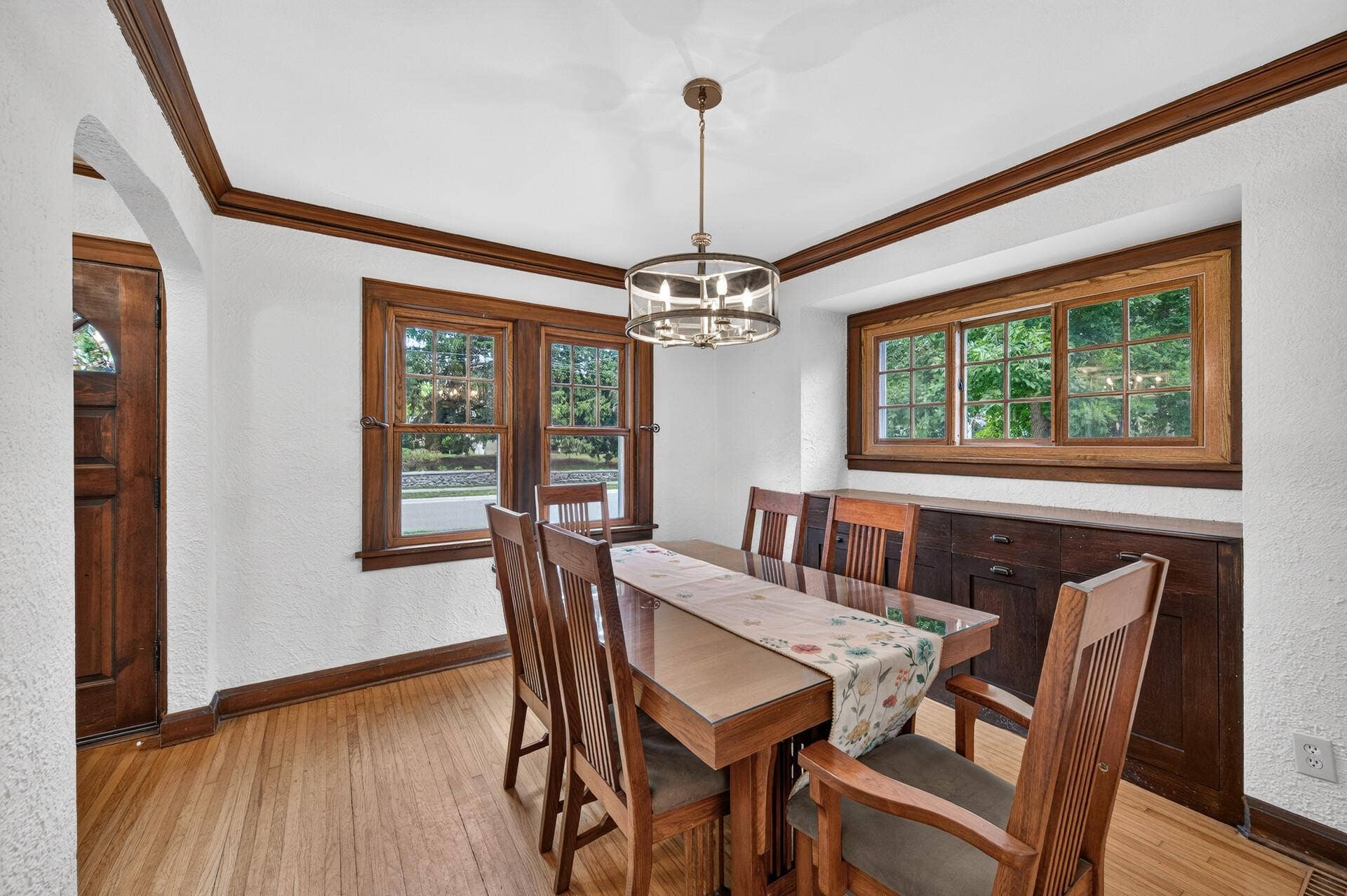2304 6th Street, White Bear Lake, MN 55110 Dining room with built in hutch