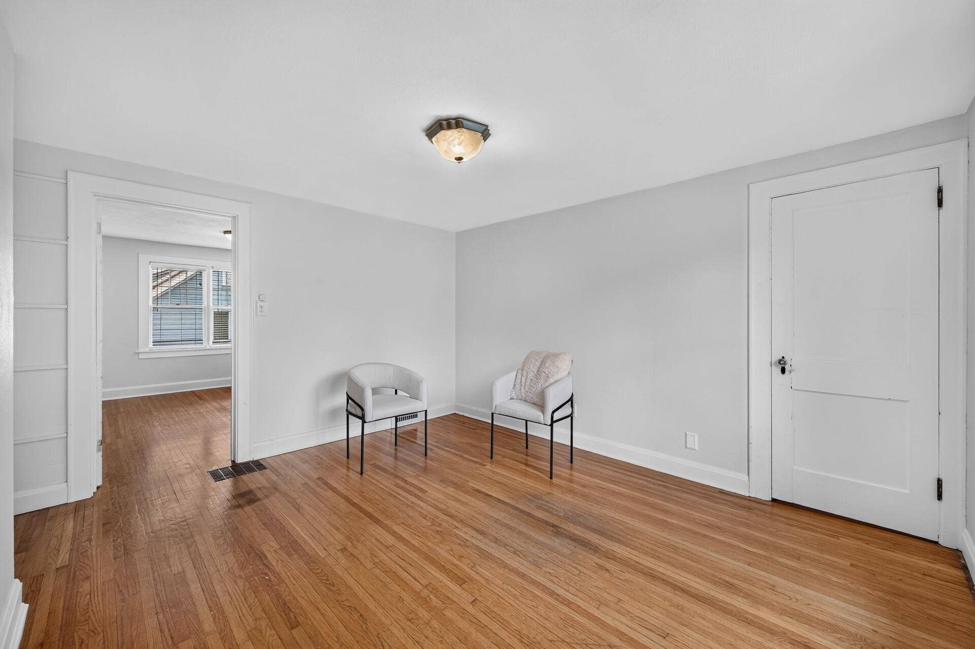 2304 6th Street, White Bear Lake, MN 55110 Office/bonus loft