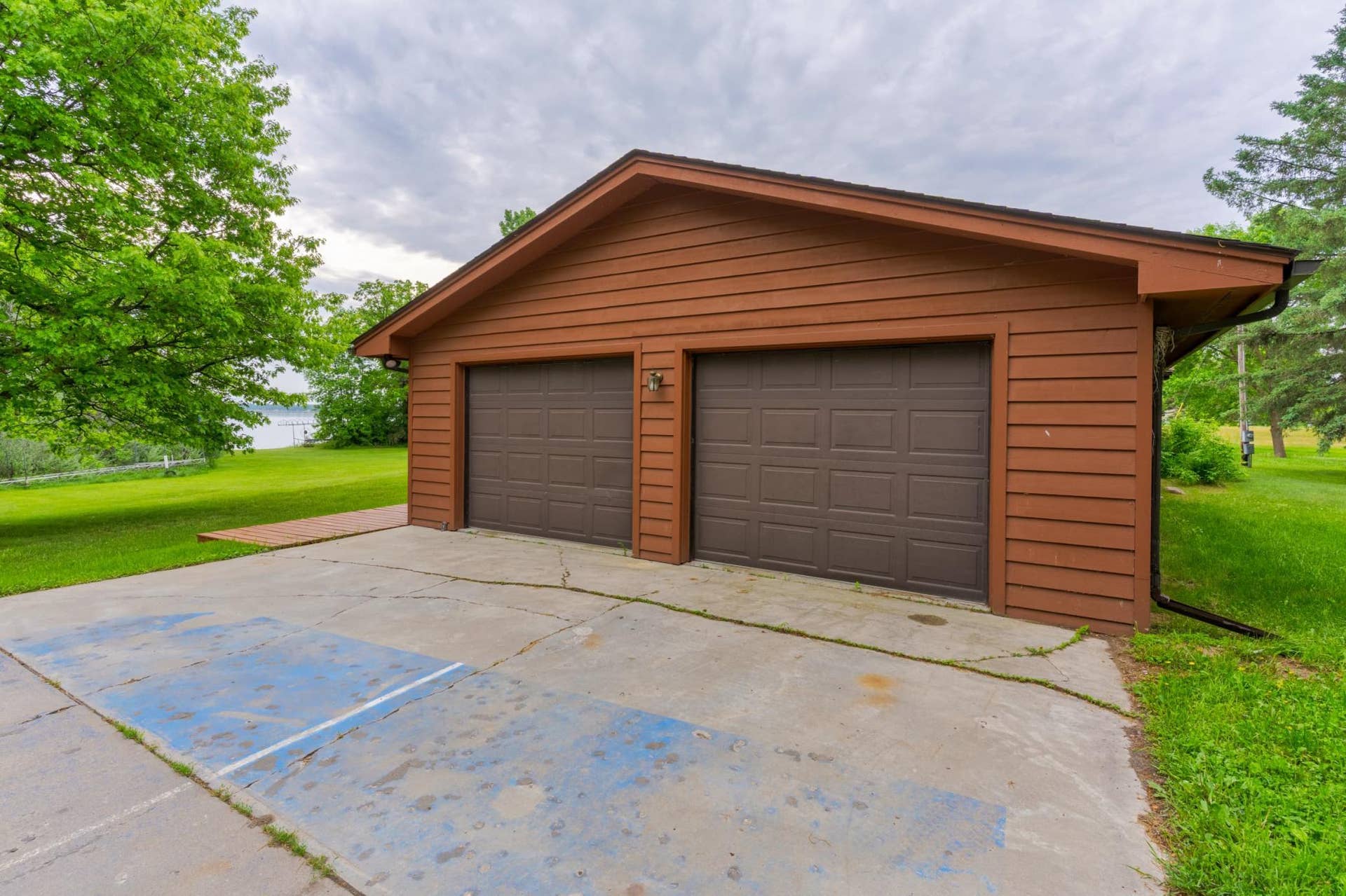51892 Wildflower Drive, Bemidji, MN 56601 Attached Garage.jpeg