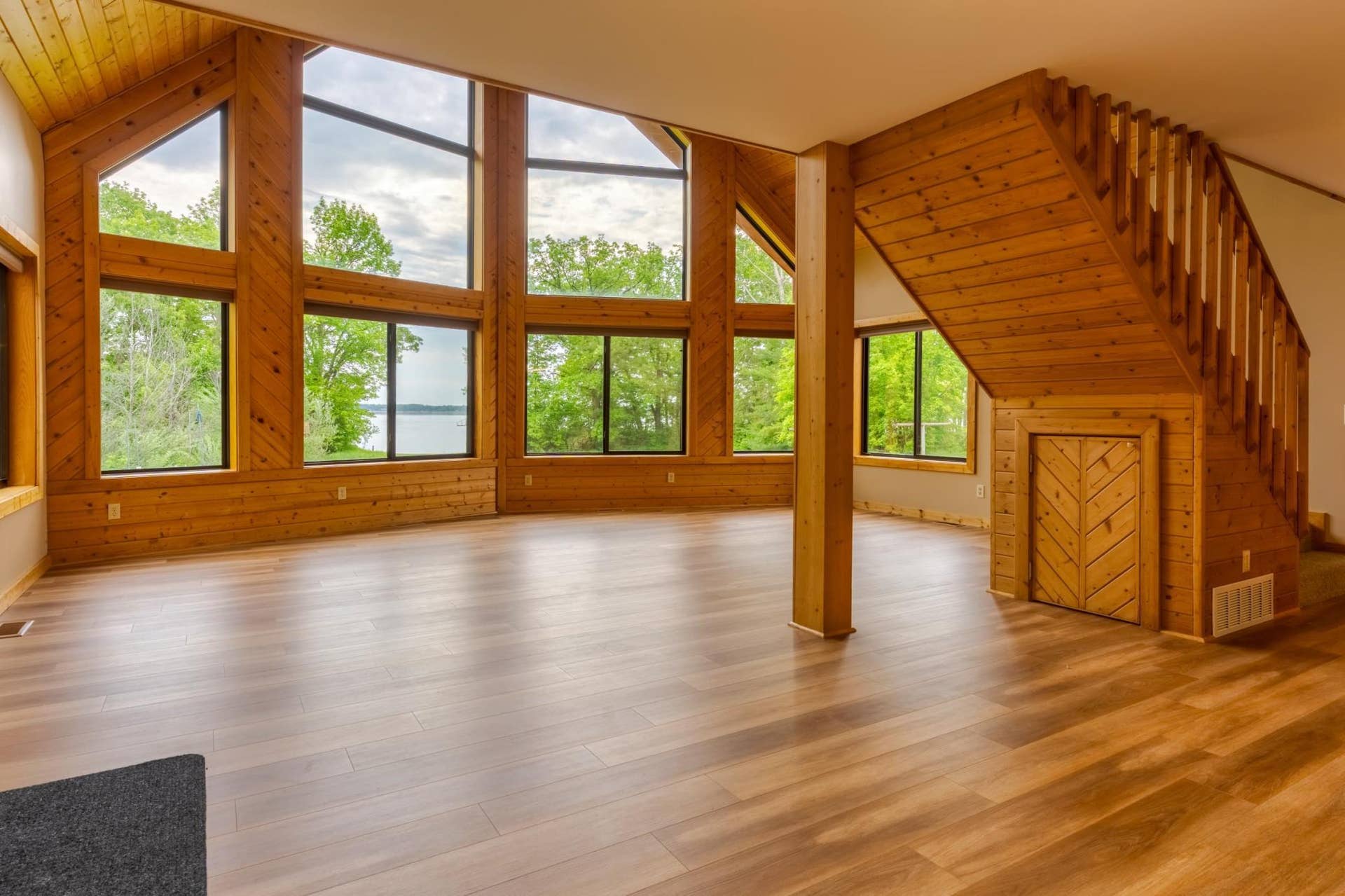 51892 Wildflower Drive, Bemidji, MN 56601 Living Room.jpeg