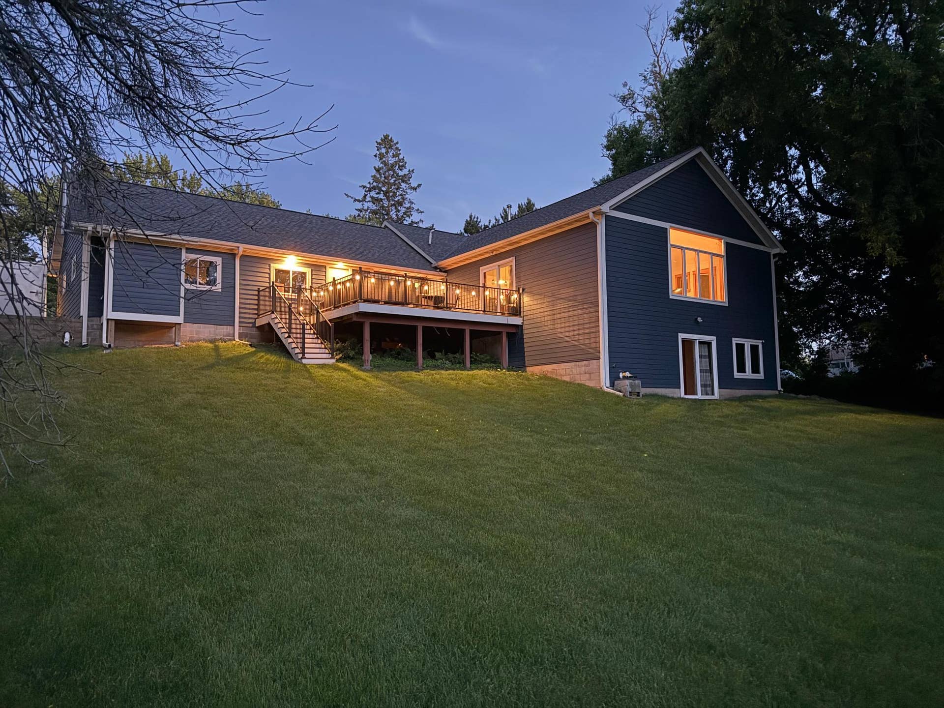 6130 Stillwater Boulevard N, Oakdale, MN 55128 Welcome to 6130 Stillwater Blvd N