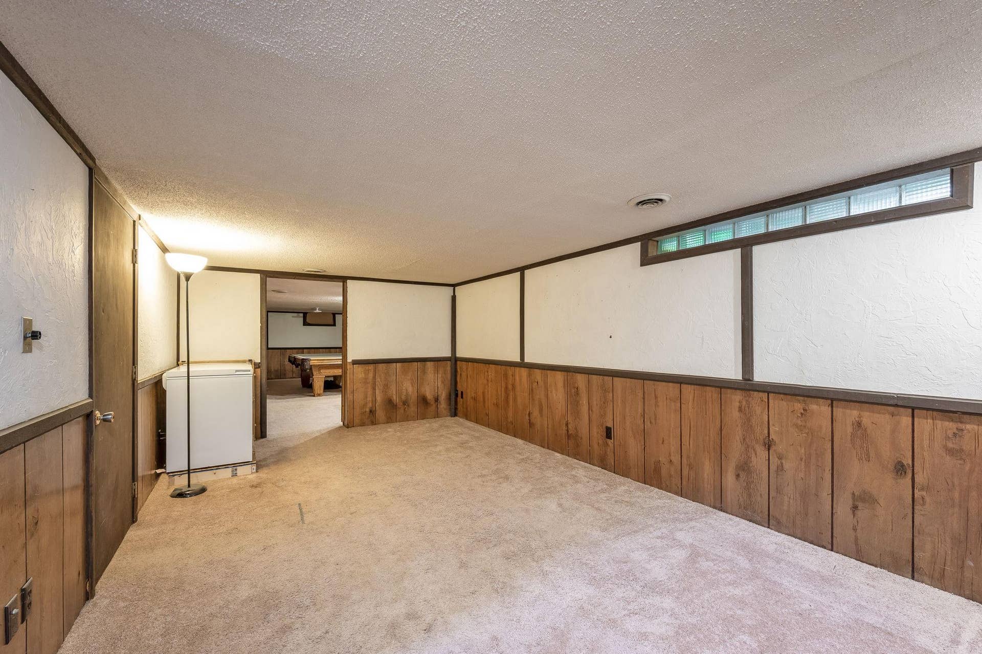 305 Maywood Avenue, Eagle Lake, MN 56024 305 Maywood Ave Eagle Lake-29.jpg
