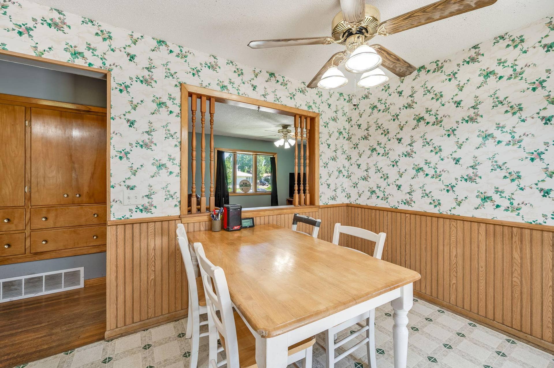 305 Maywood Avenue, Eagle Lake, MN 56024 305 Maywood Ave Eagle Lake-19.jpg