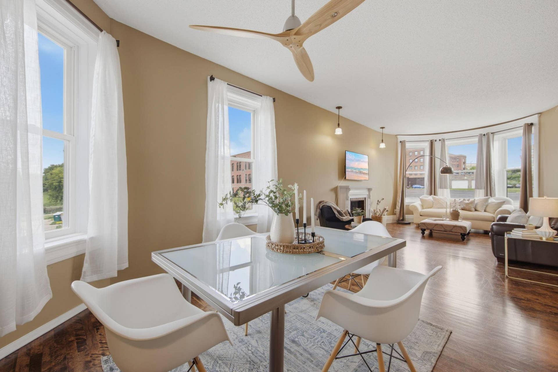 168 College Avenue W, #2, 91, Saint Paul, MN 55102 21-web-or-mls-12-print-IMG_0057.jpg