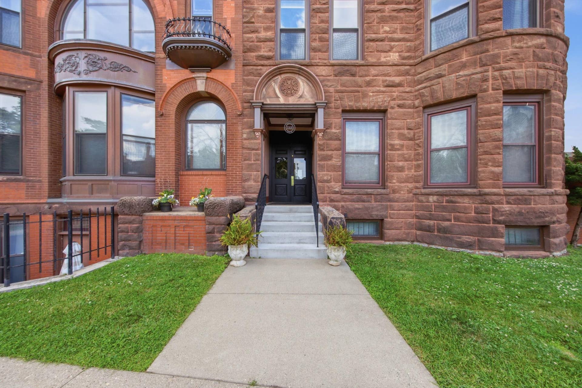 168 College Avenue W, #2, 91, Saint Paul, MN 55102 5-web-or-mls-25-print-IMG_0127.jpg
