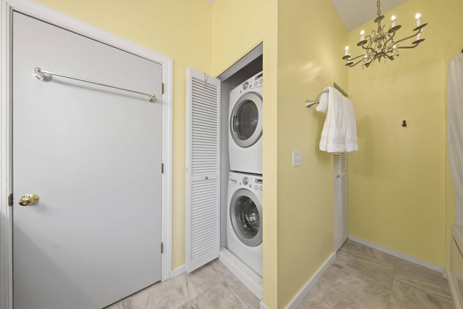 168 College Avenue W, #2, 91, Saint Paul, MN 55102 24-web-or-mls-6-print-IMG_0027.jpg