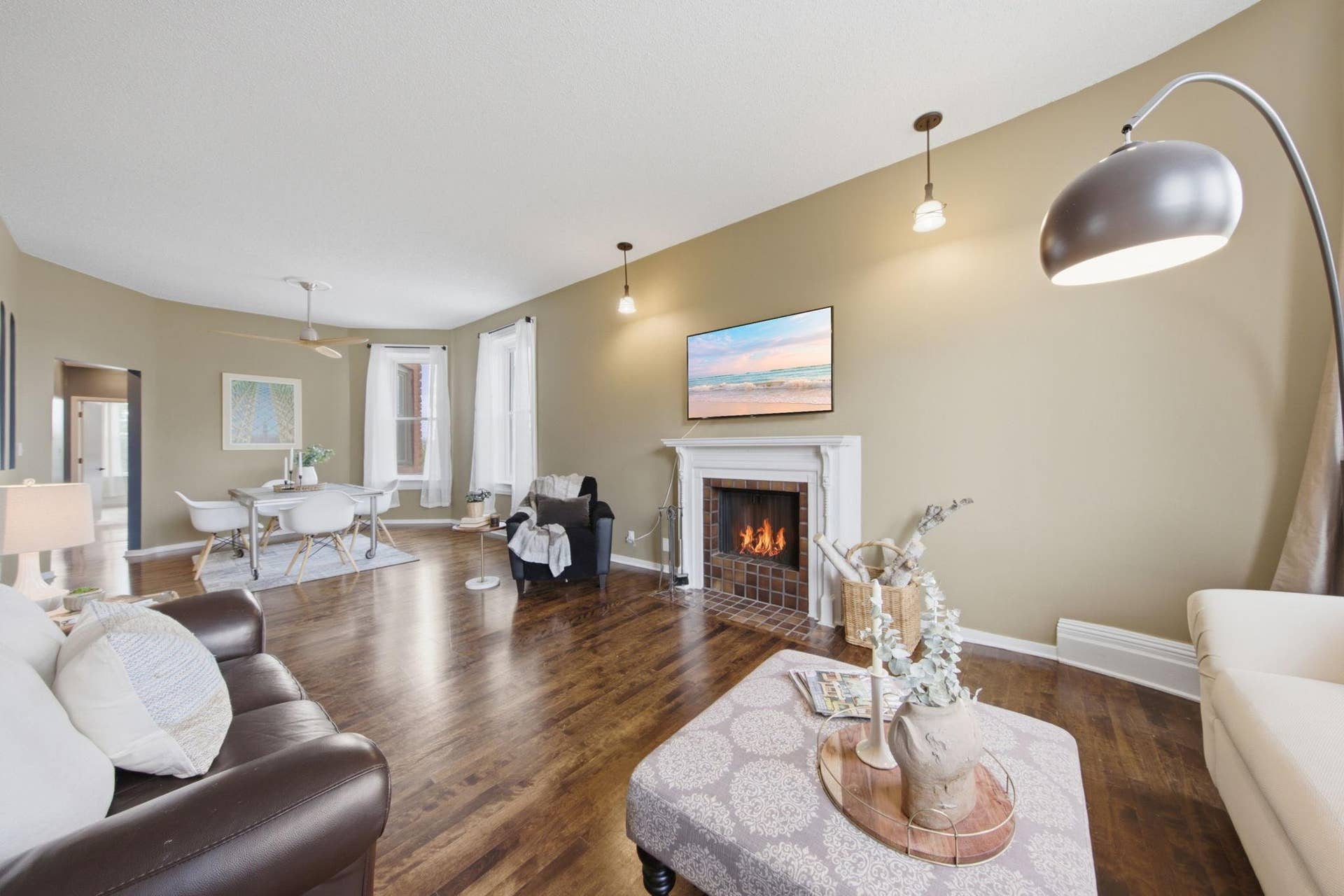 168 College Avenue W, #2, 91, Saint Paul, MN 55102 14-web-or-mls-13-print-IMG_0062_with_fire.jpg