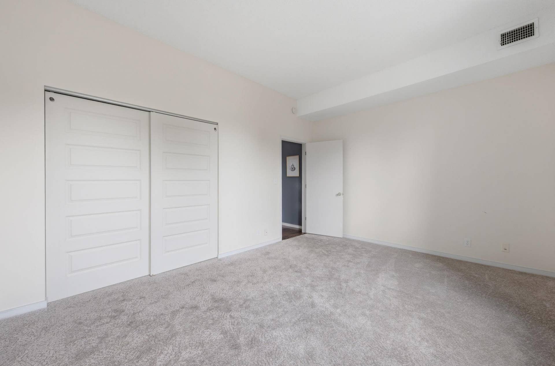 168 College Avenue W, #2, 91, Saint Paul, MN 55102 13-web-or-mls-19-print-IMG_0097.jpg