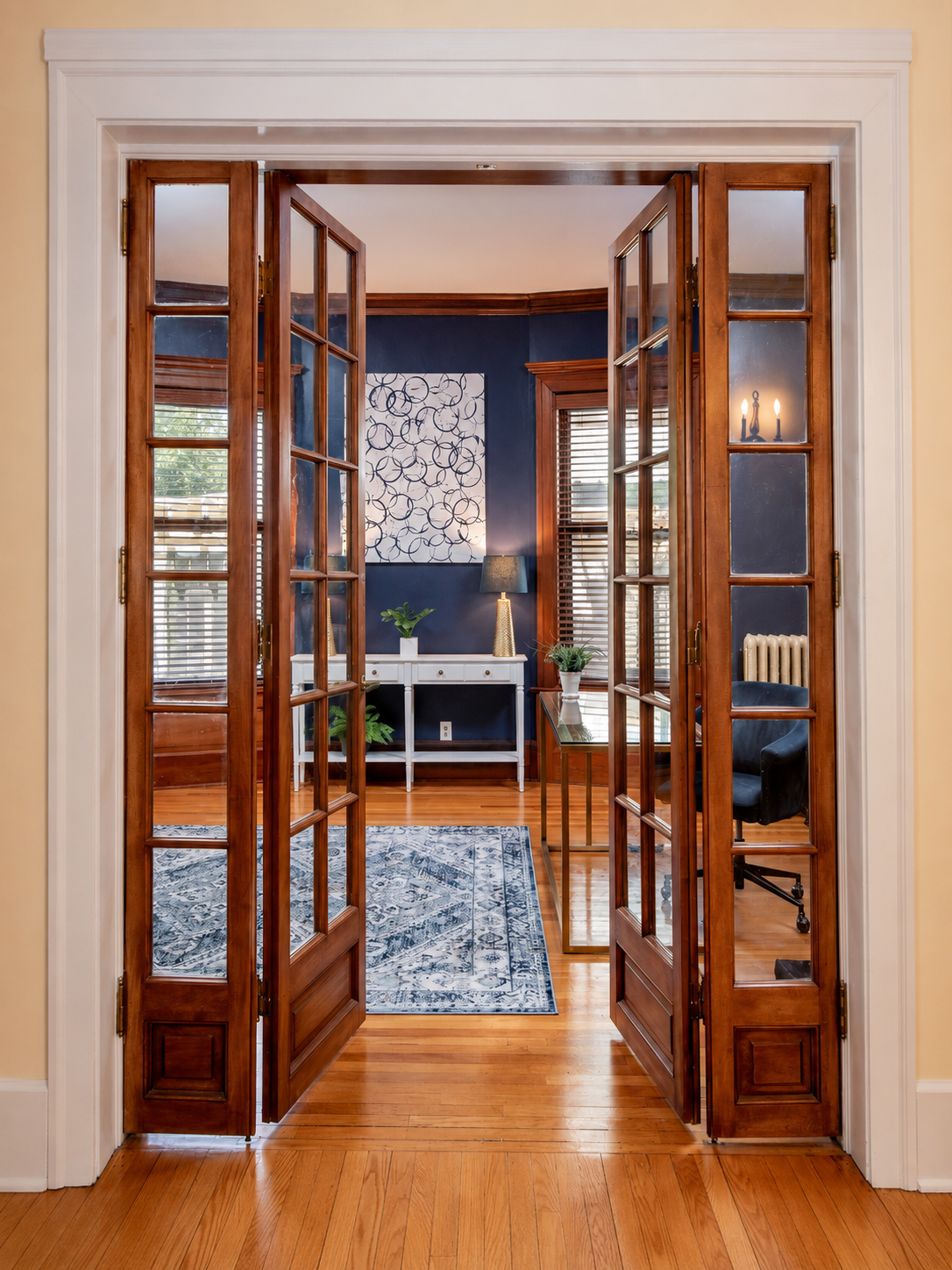 661 Fairmount Avenue, 100, Saint Paul, MN 55105 Behind elegant glass French doors, a distinguished library provides an inspiring space to work from home