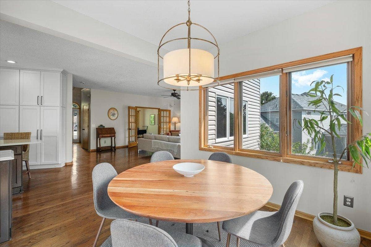 794 Interlachen Draw, Woodbury, MN 55125 794 Interlachen Draw, Woodbury, MN 55125