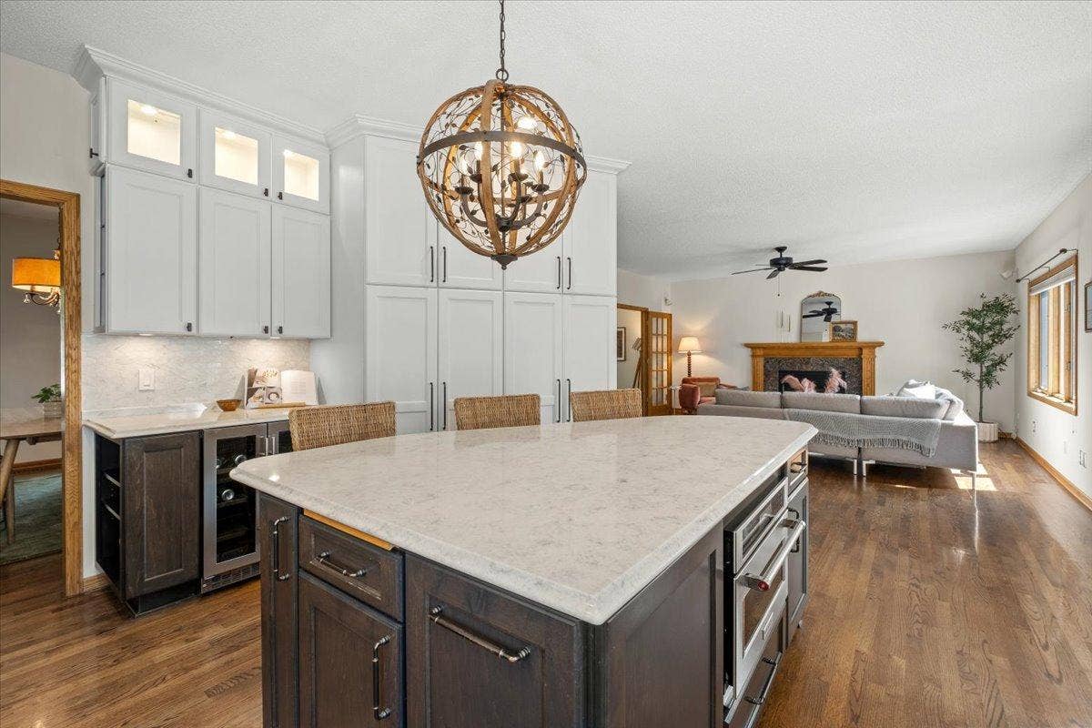 794 Interlachen Draw, Woodbury, MN 55125 794 Interlachen Draw, Woodbury, MN 55125