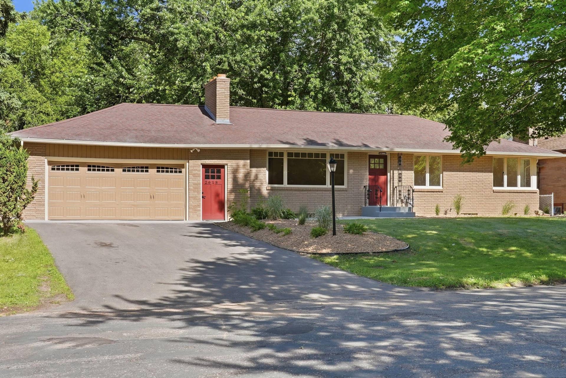 2618 Southlawn Drive, Maplewood, MN 55109 1-web-or-mls-DSC07206.jpg