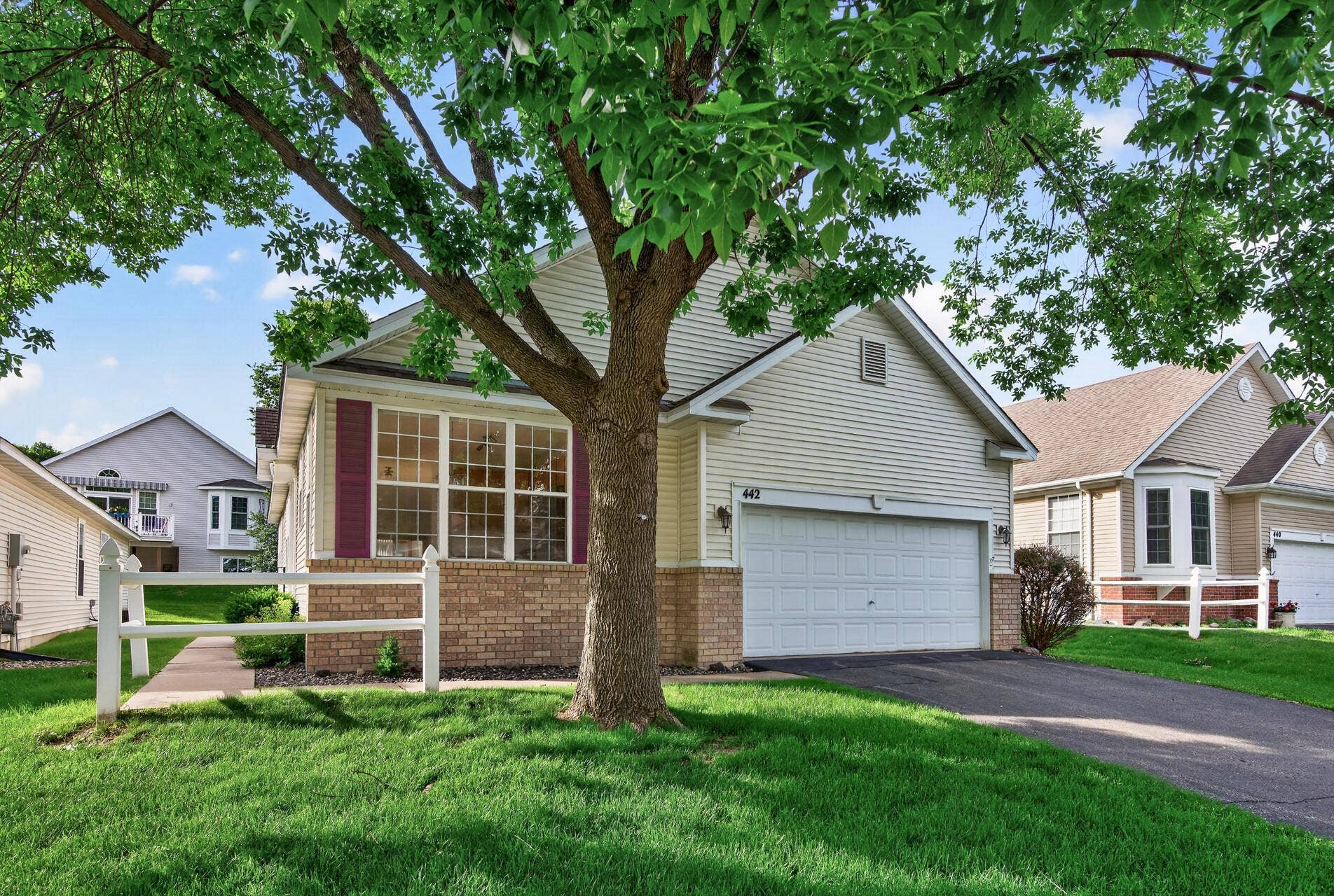 442 Meadowood Lane, Burnsville, MN 55337 32_442_Meadowood1 (1)_mls.jpg