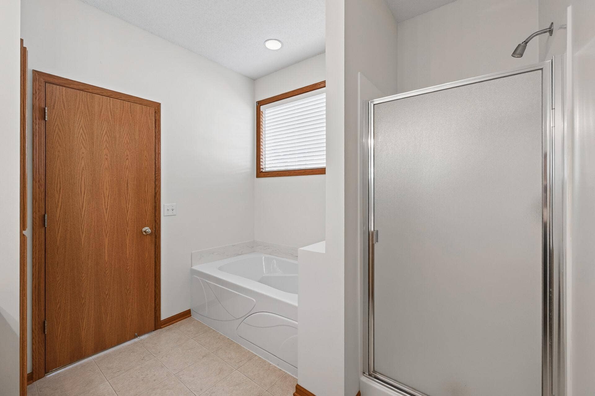 442 Meadowood Lane, Burnsville, MN 55337 52_442_Meadowood21 (1)_mls.jpg