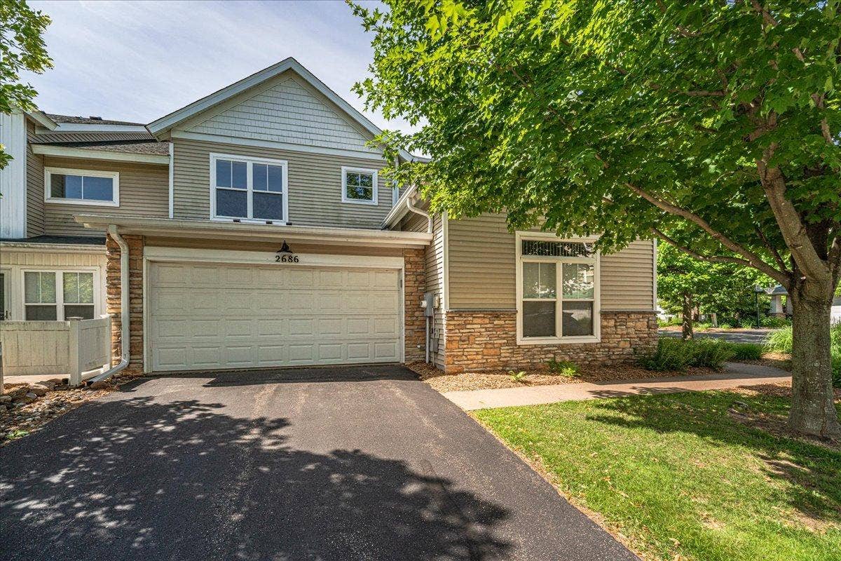 2686 New Century Terrace, Maplewood, MN 55119 2686 New Century Terrace, Maplewood, MN 55119