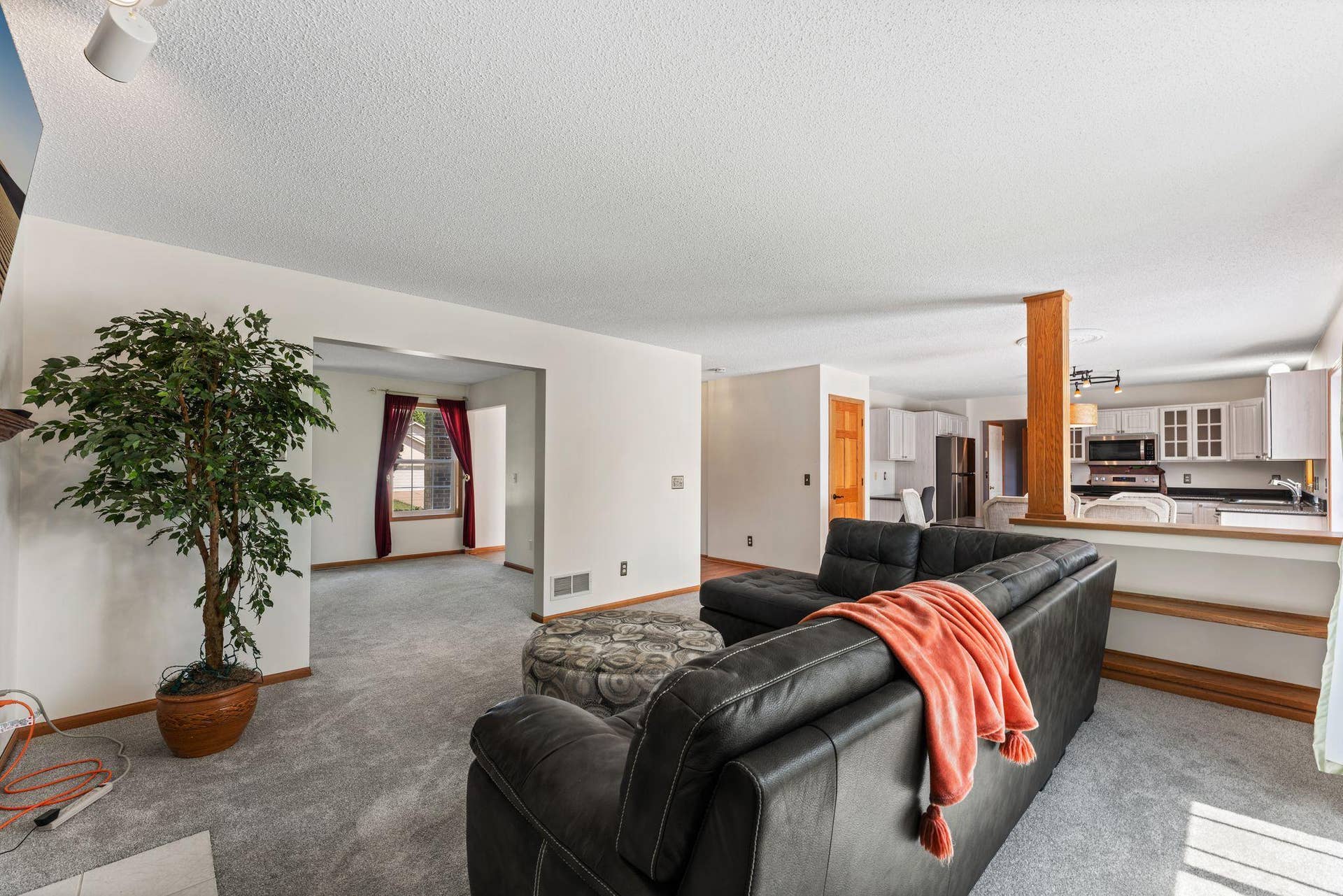 3309 Carnation Avenue N, Brooklyn Park, MN 55443 12_12.jpg