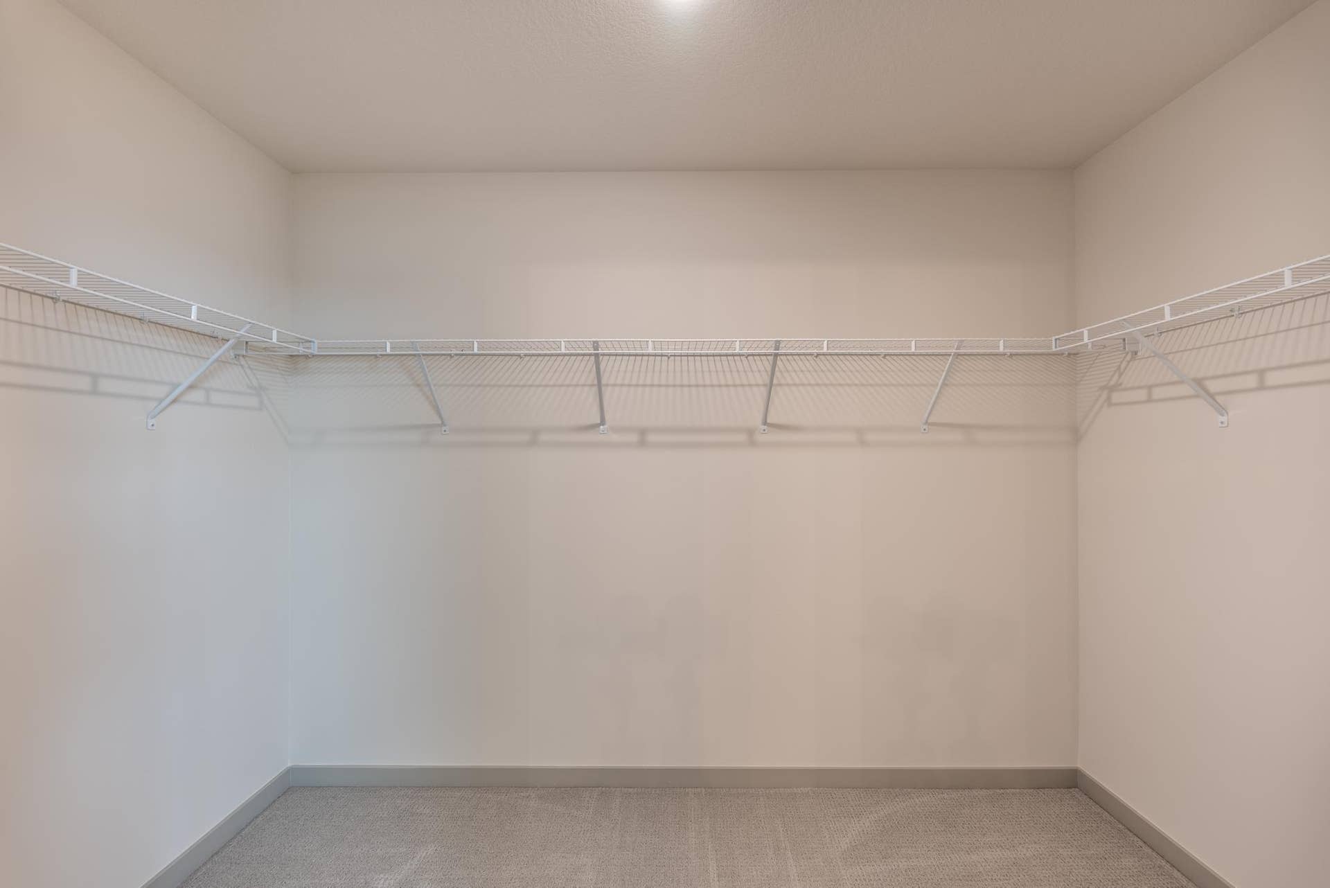 5036 Airlake Draw, Woodbury, MN 55129 DSC02067-HDR.jpg