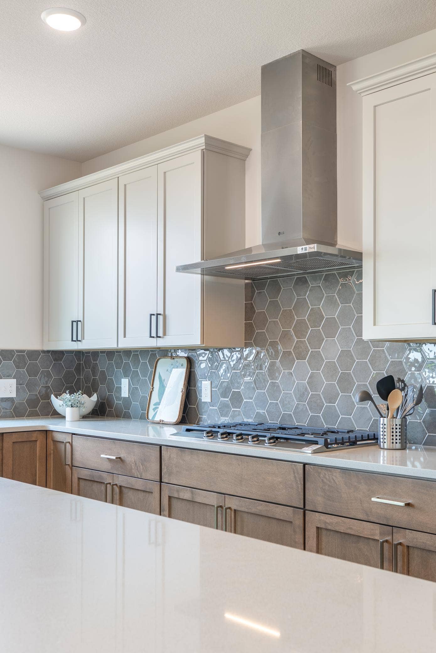 5036 Airlake Draw, Woodbury, MN 55129 DSC02022-Edit.jpg