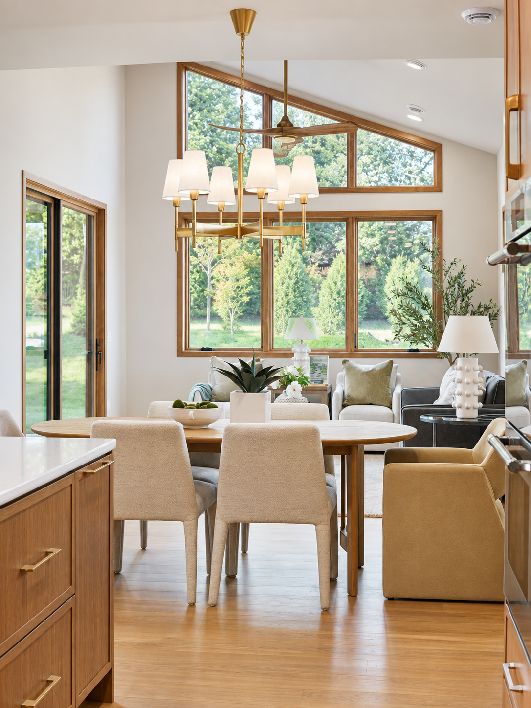 1353 Palmer Drive N, Lake Elmo, MN 55042 Sunroom K.png