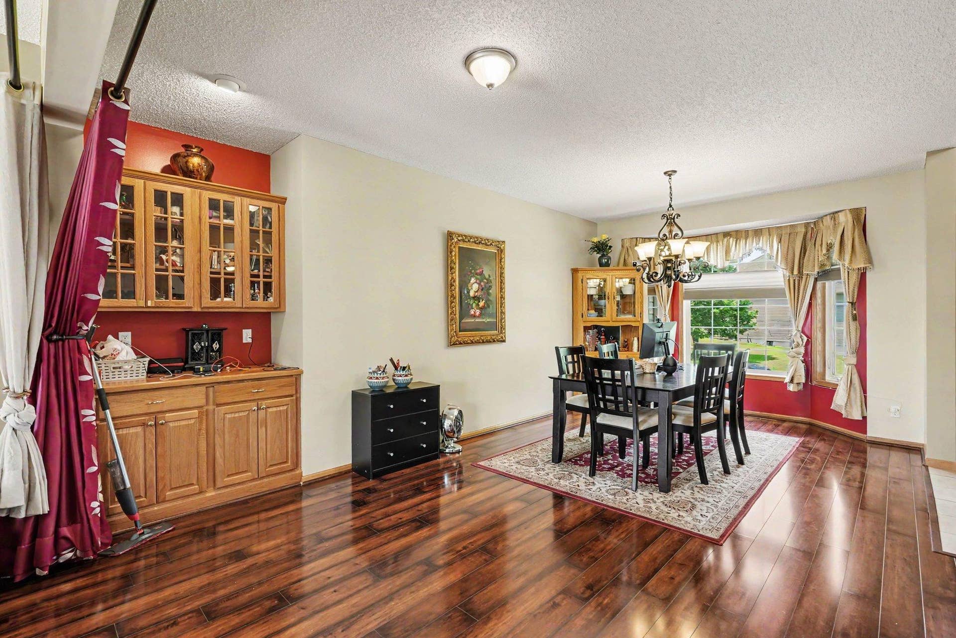 6452 Pheasant Hills Drive, Hugo, MN 55038 6452 Pheasant Hills Drive, Hugo, MN 55038
