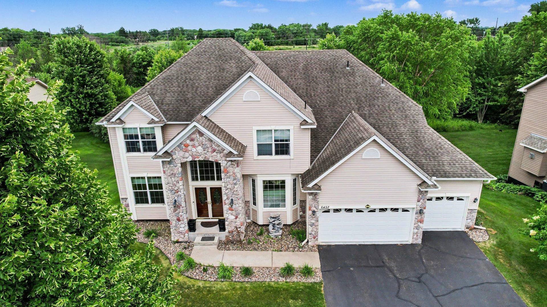 6452 Pheasant Hills Drive, Hugo, MN 55038 6452 Pheasant Hills Drive, Hugo, MN 55038