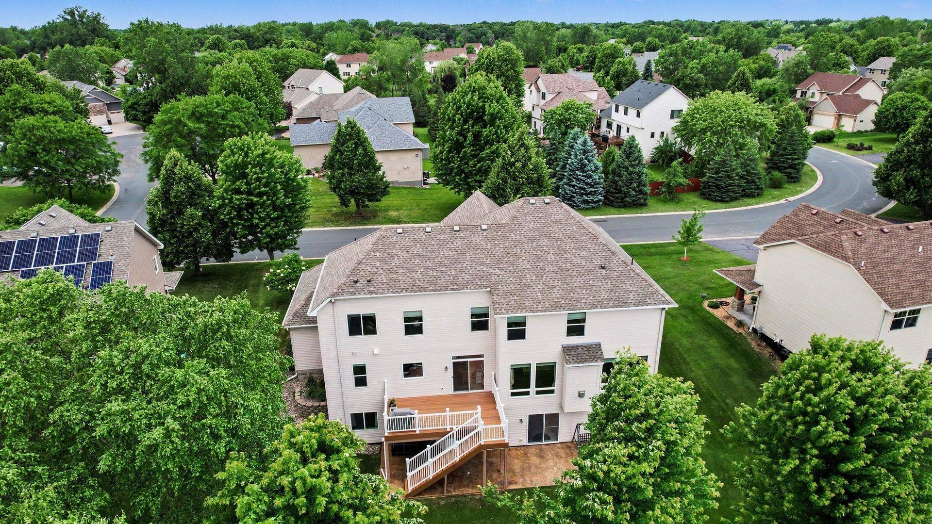 6452 Pheasant Hills Drive, Hugo, MN 55038 6452 Pheasant Hills Drive, Hugo, MN 55038